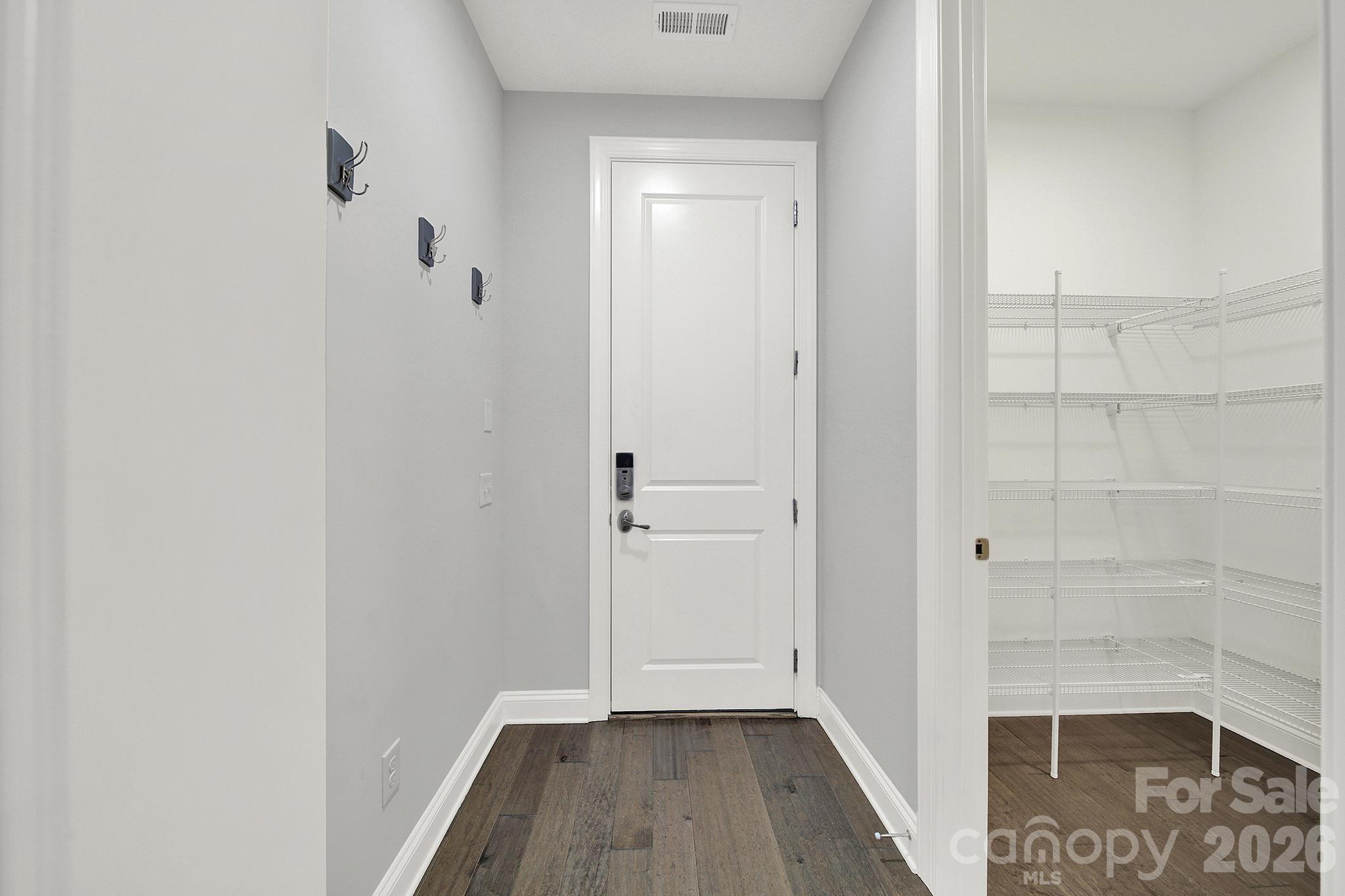 6083 Chimney Bluff Road — Lancaster