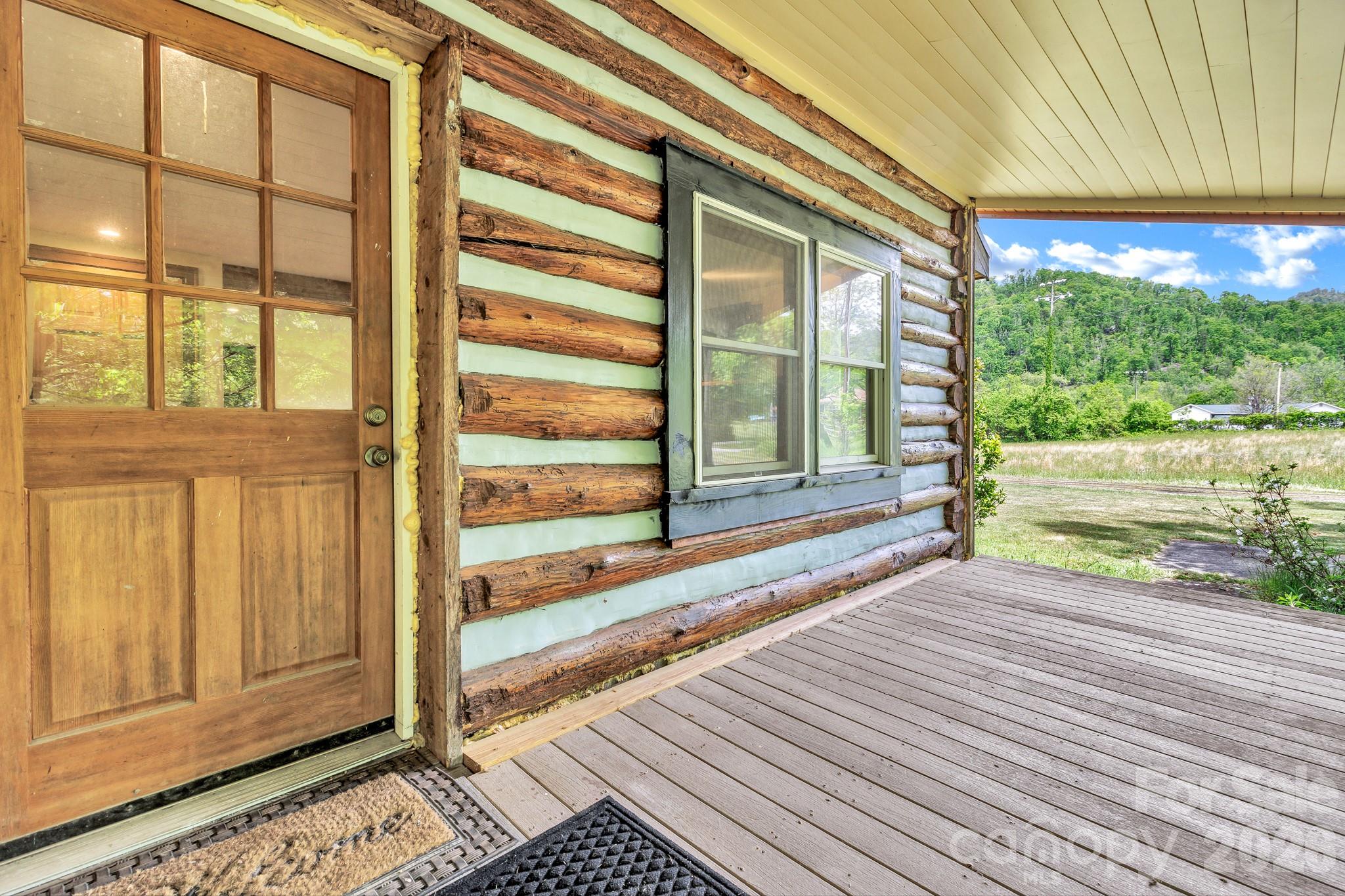45 Sugar Cove Road — Weaverville
