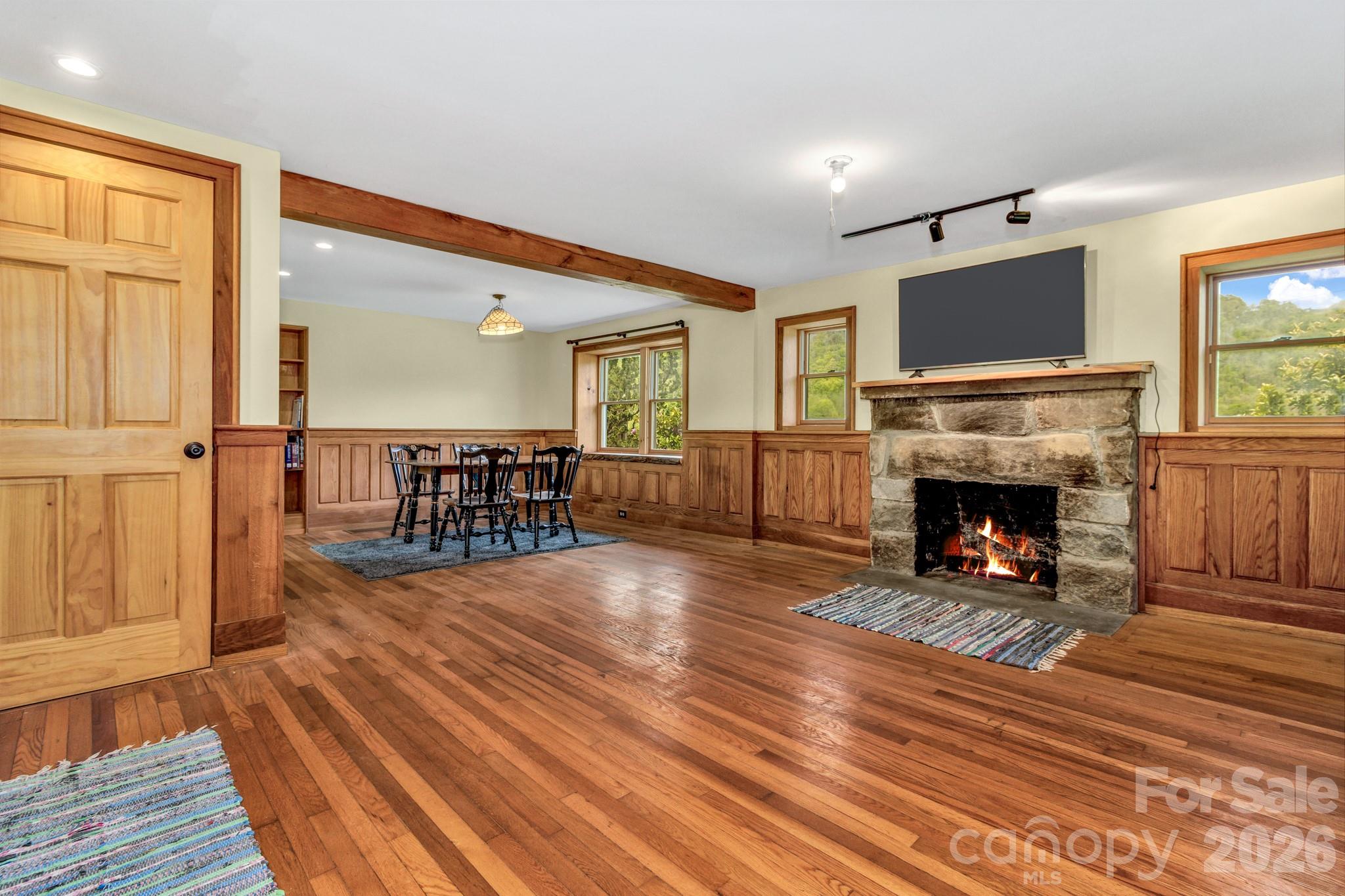 45 Sugar Cove Road — Weaverville