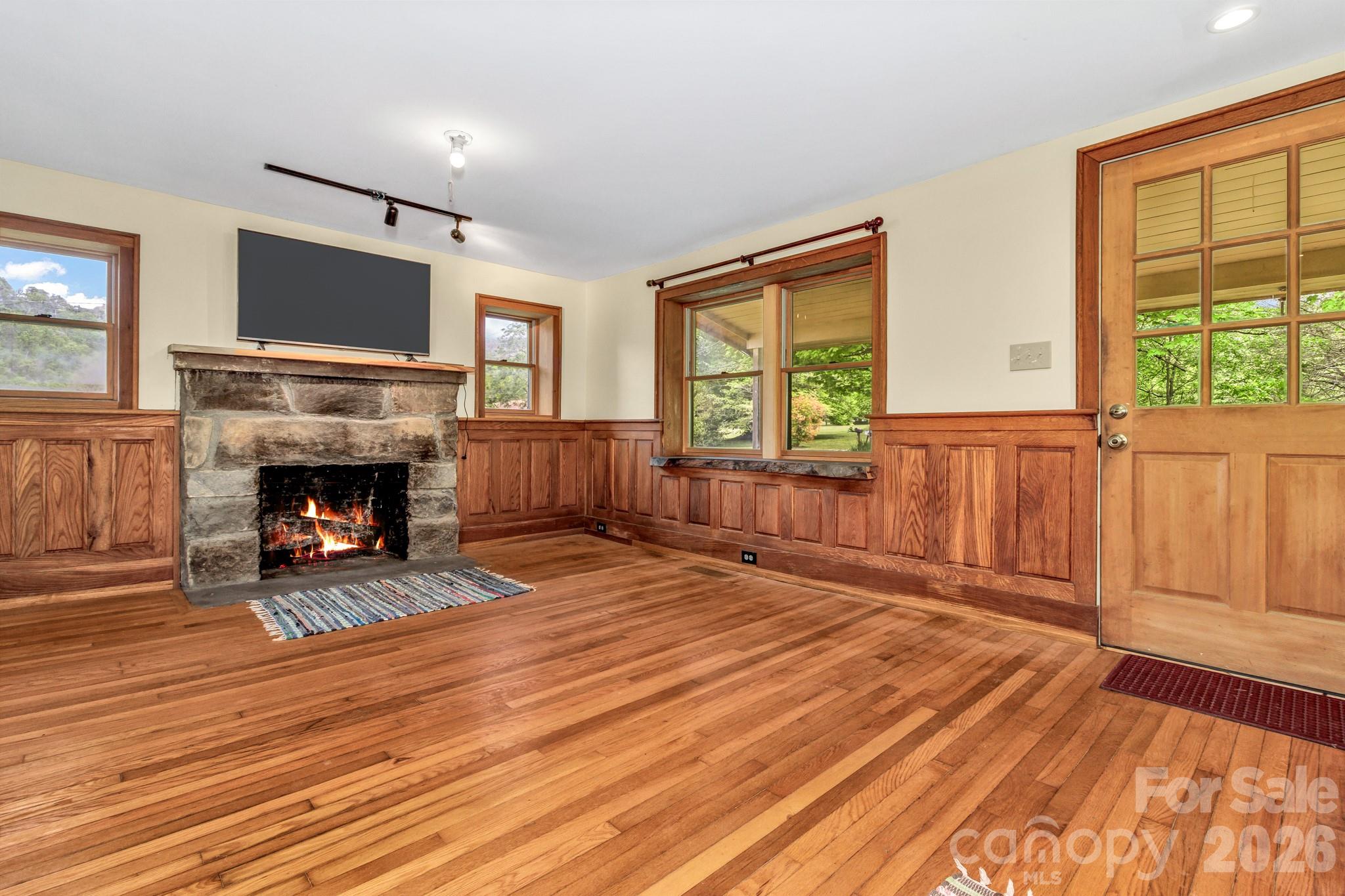 45 Sugar Cove Road — Weaverville