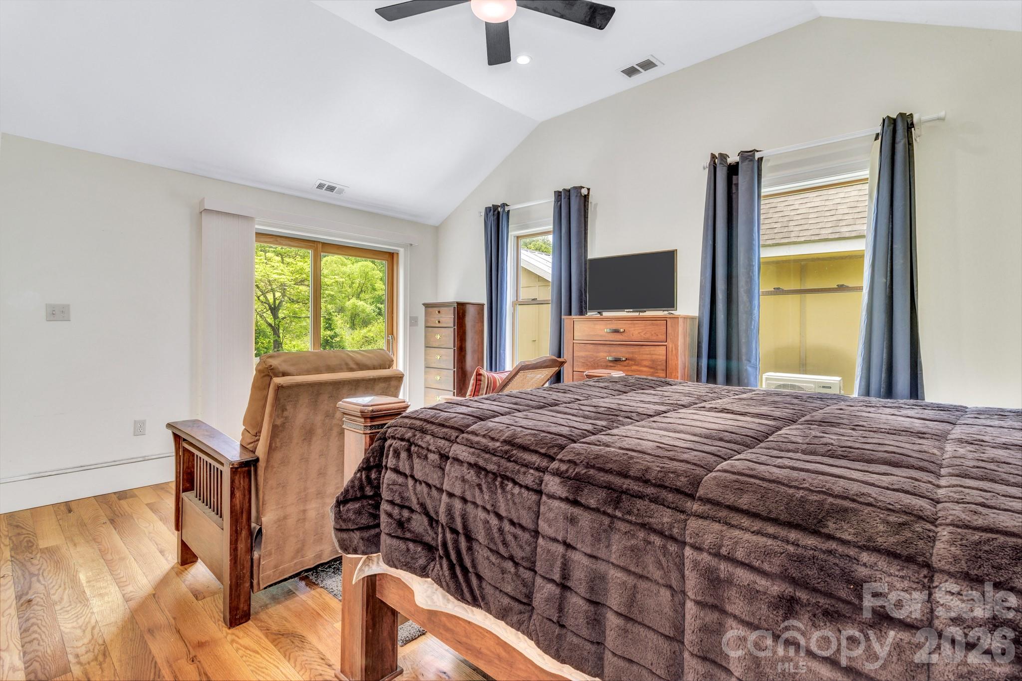 45 Sugar Cove Road — Weaverville