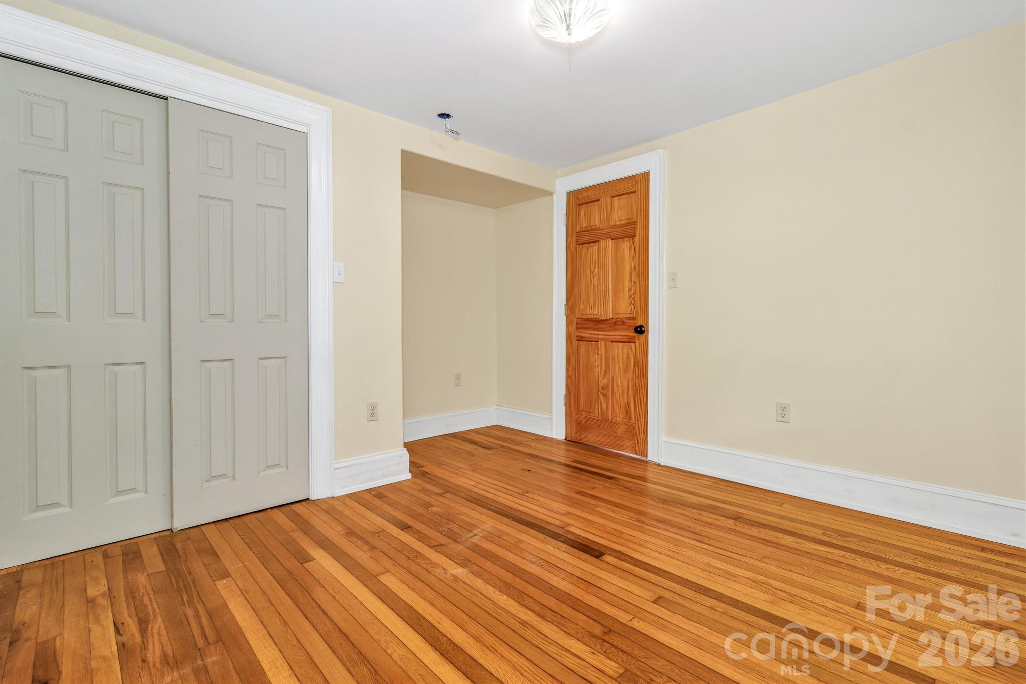 45 Sugar Cove Road — Weaverville