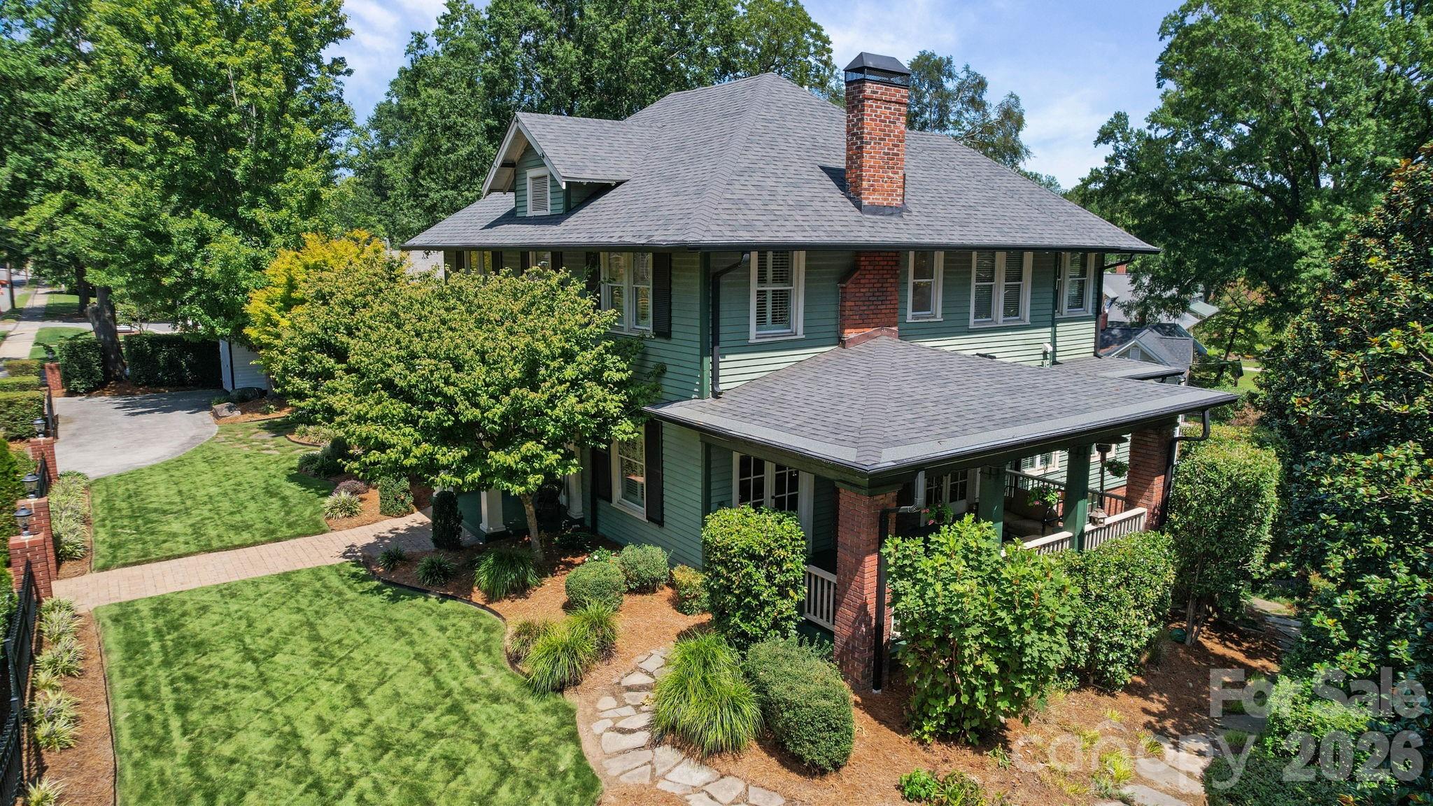 424 S York Street — Gastonia