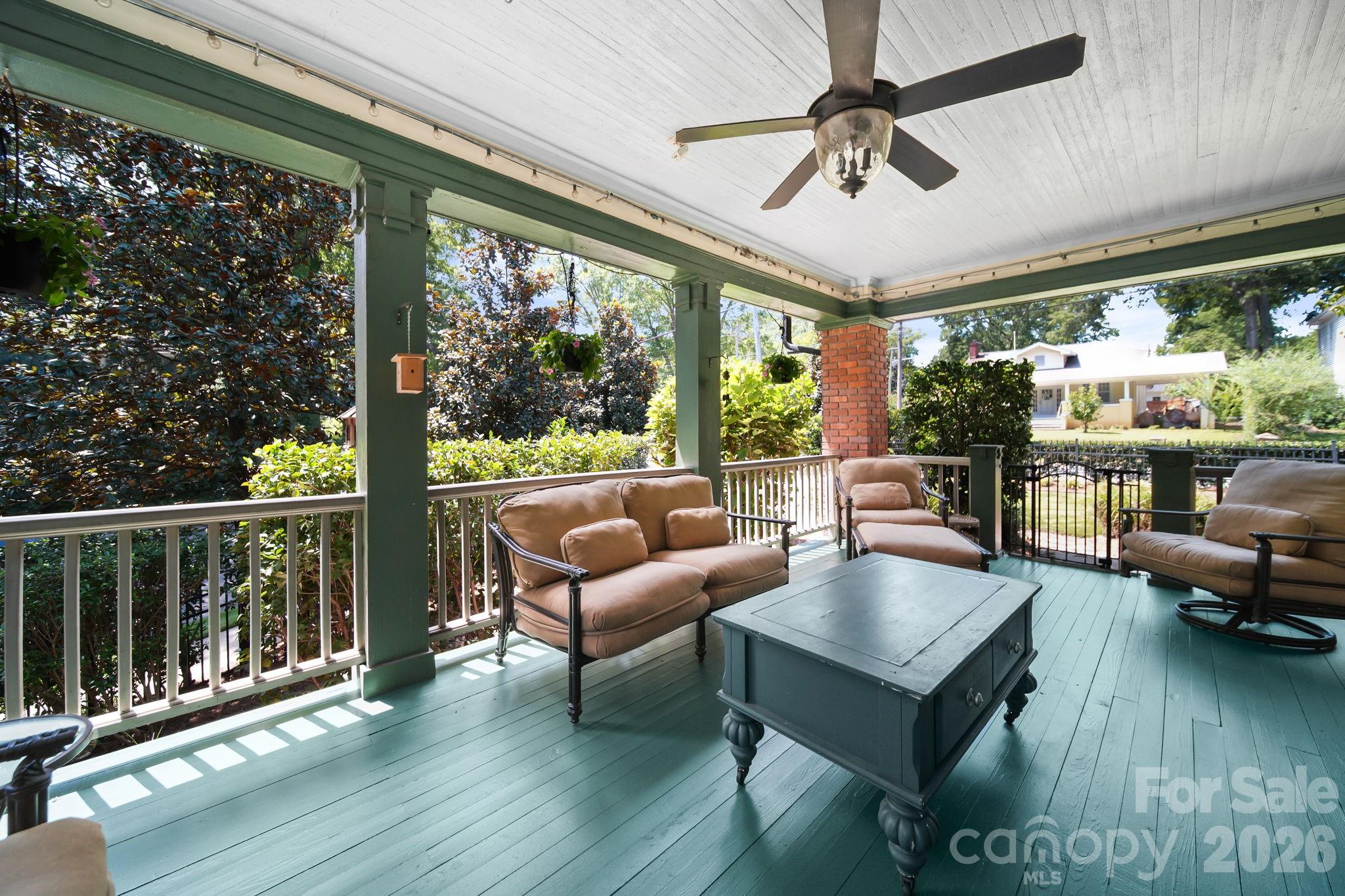 424 S York Street — Gastonia