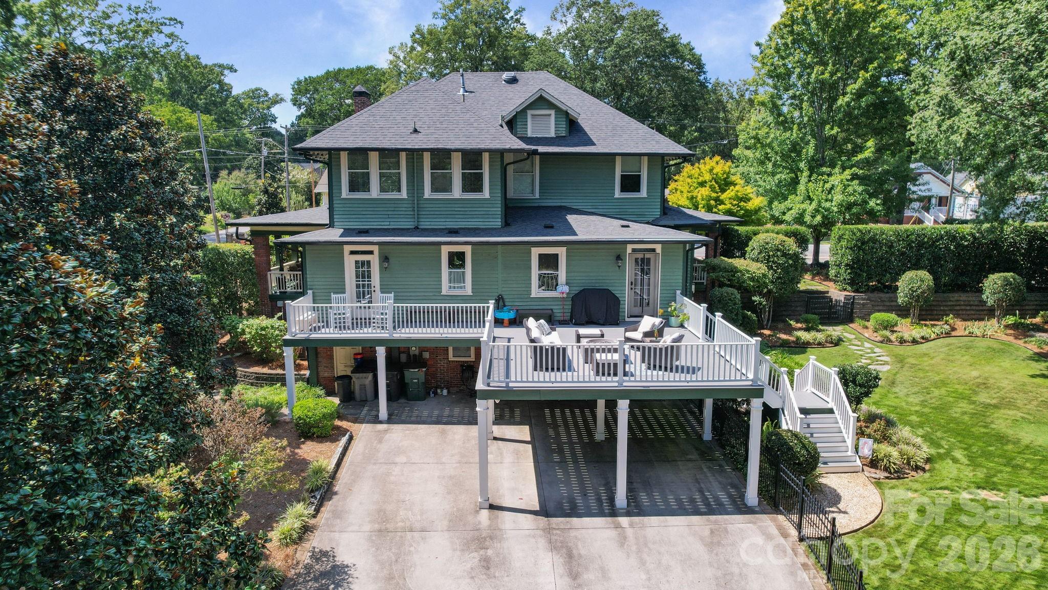 424 S York Street — Gastonia