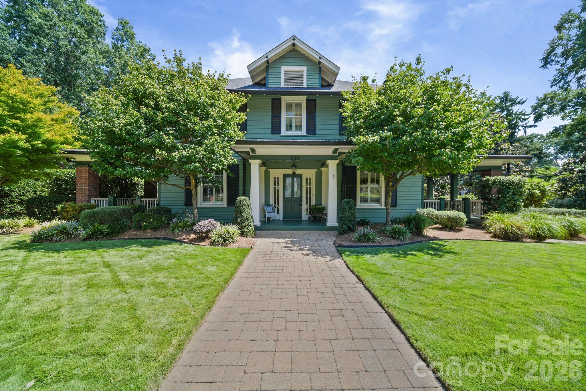 424 S York Street — Gastonia
