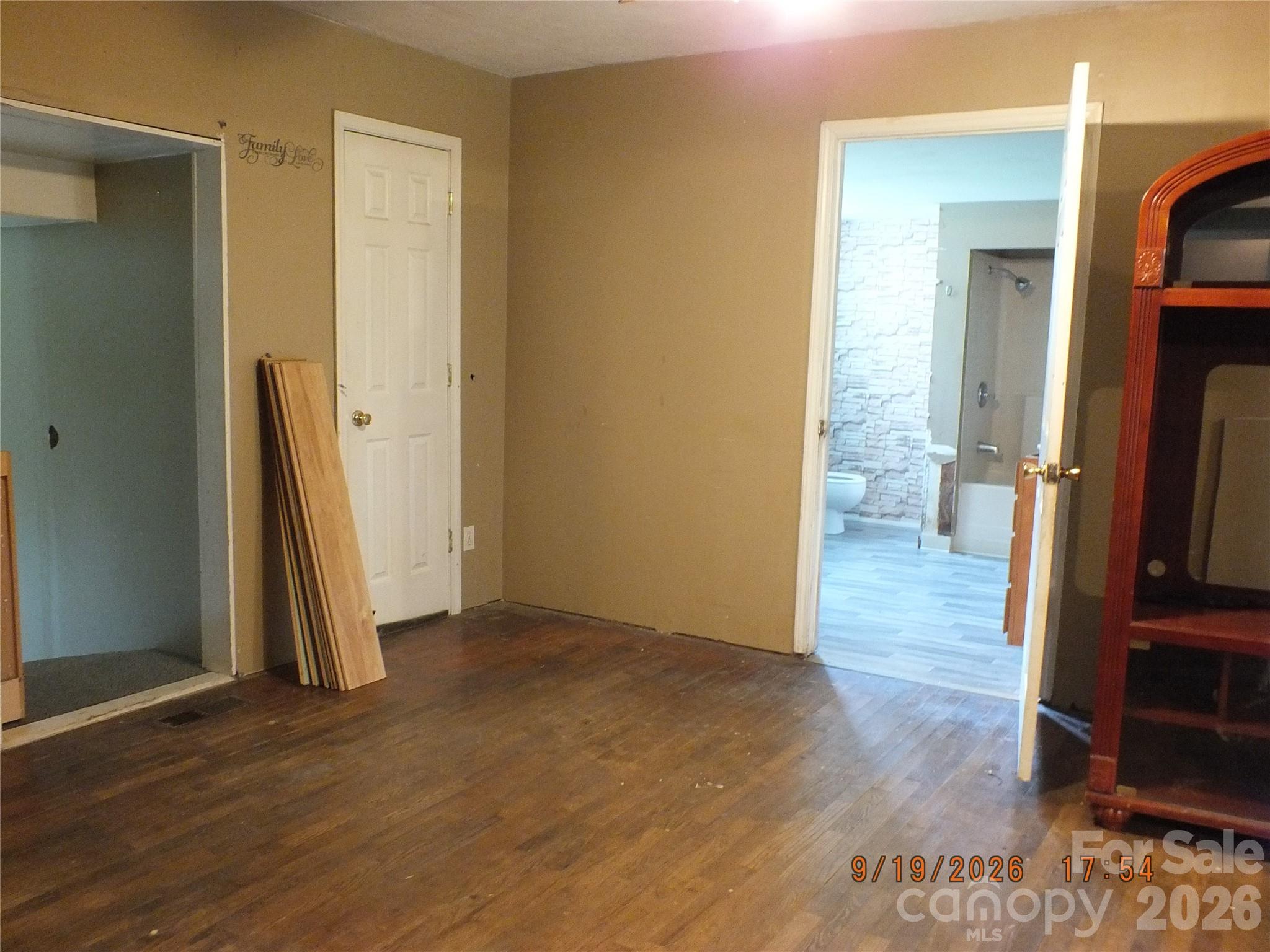 6372 Kershaw Camden Highway — Heath Springs