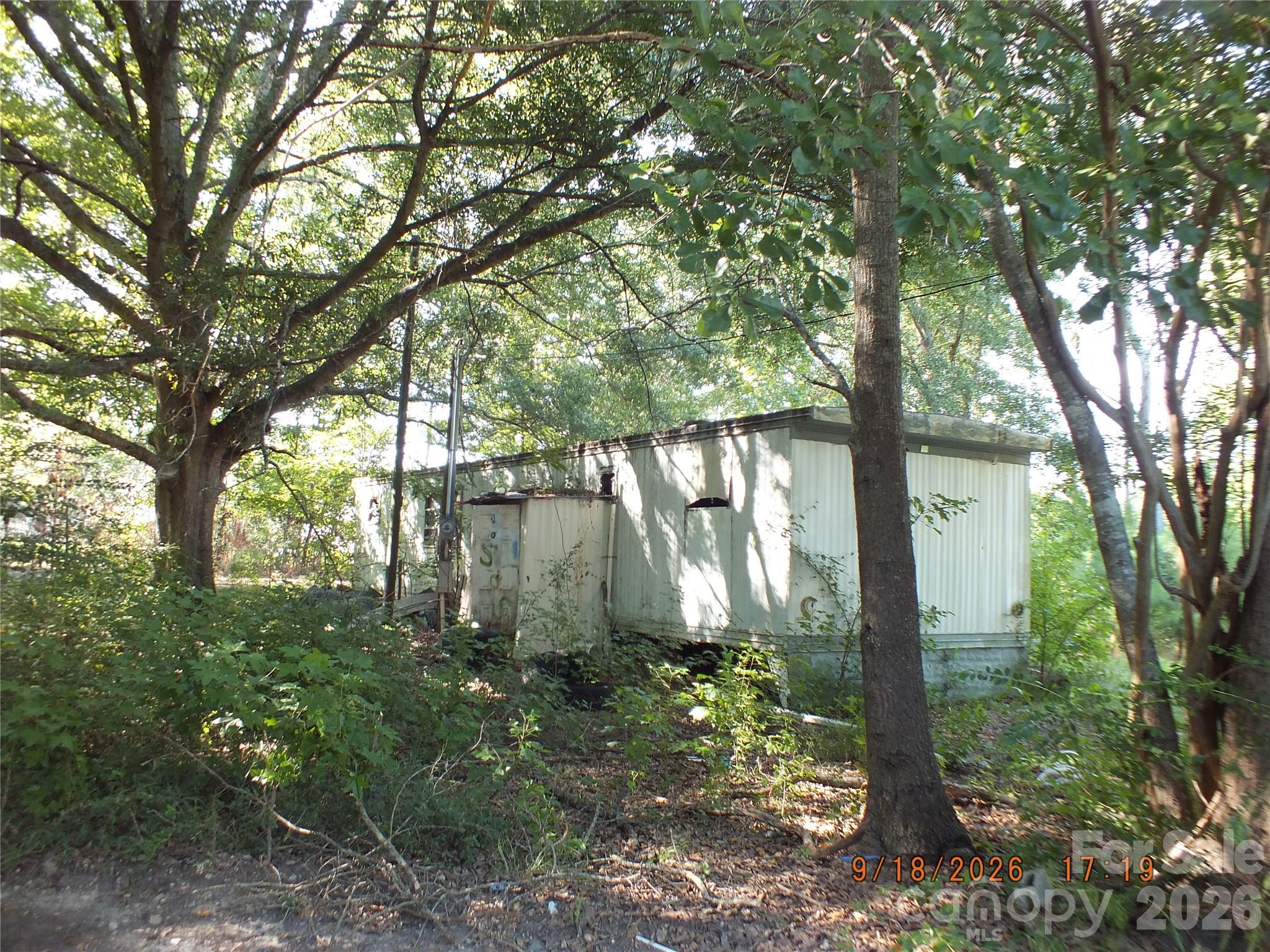 6372 Kershaw Camden Highway — Heath Springs