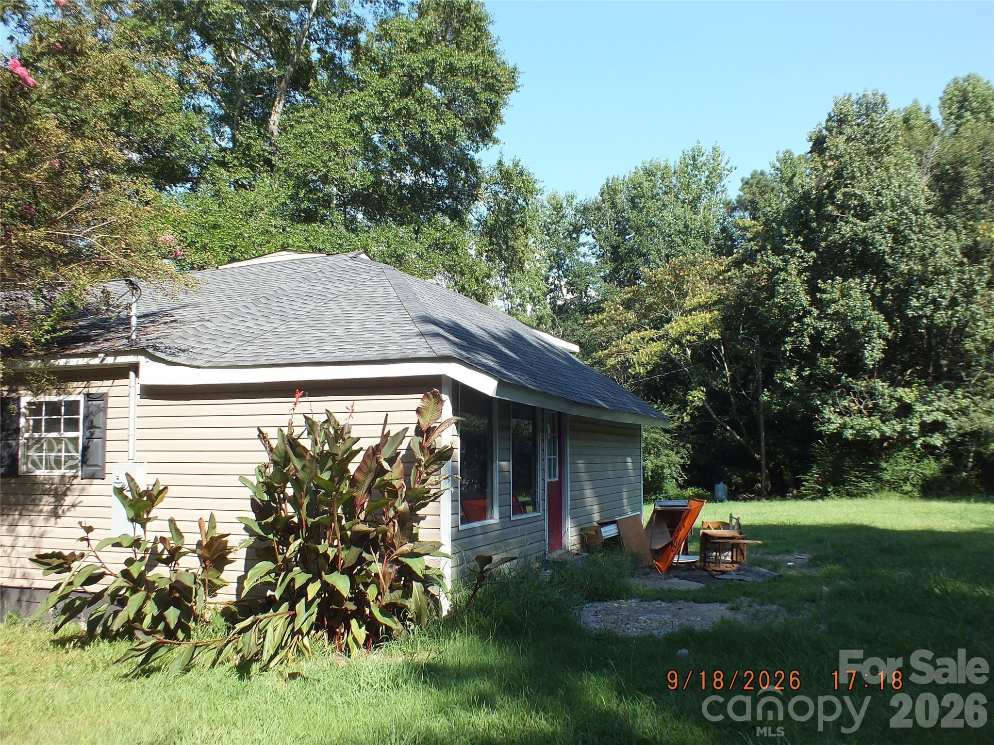 6372 Kershaw Camden Highway — Heath Springs