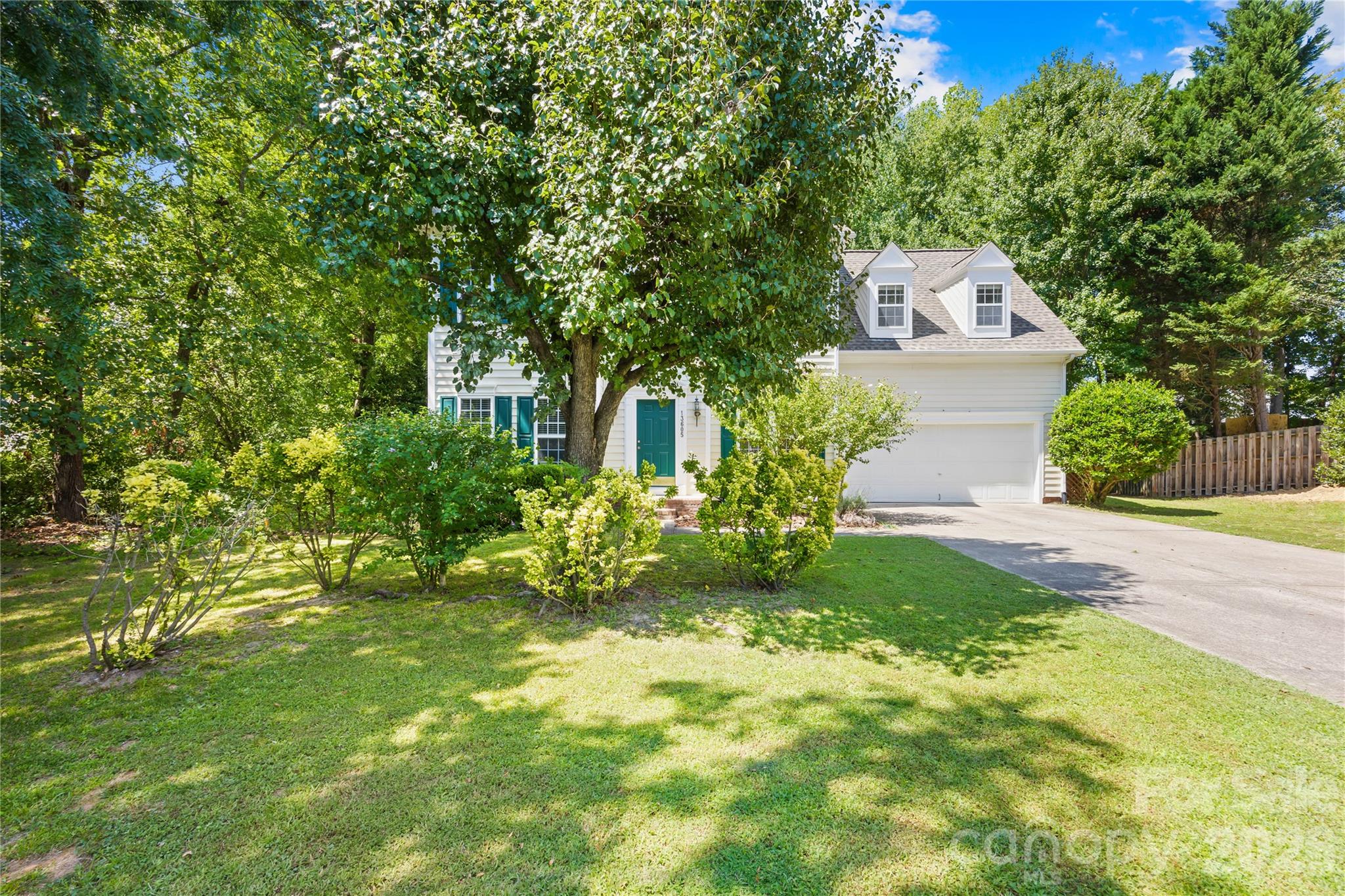 13605 Flatwoods Court — Huntersville