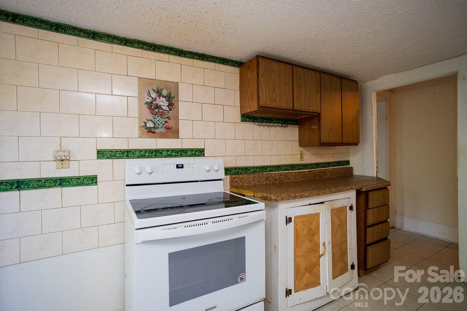 91 Clingman Avenue — Asheville