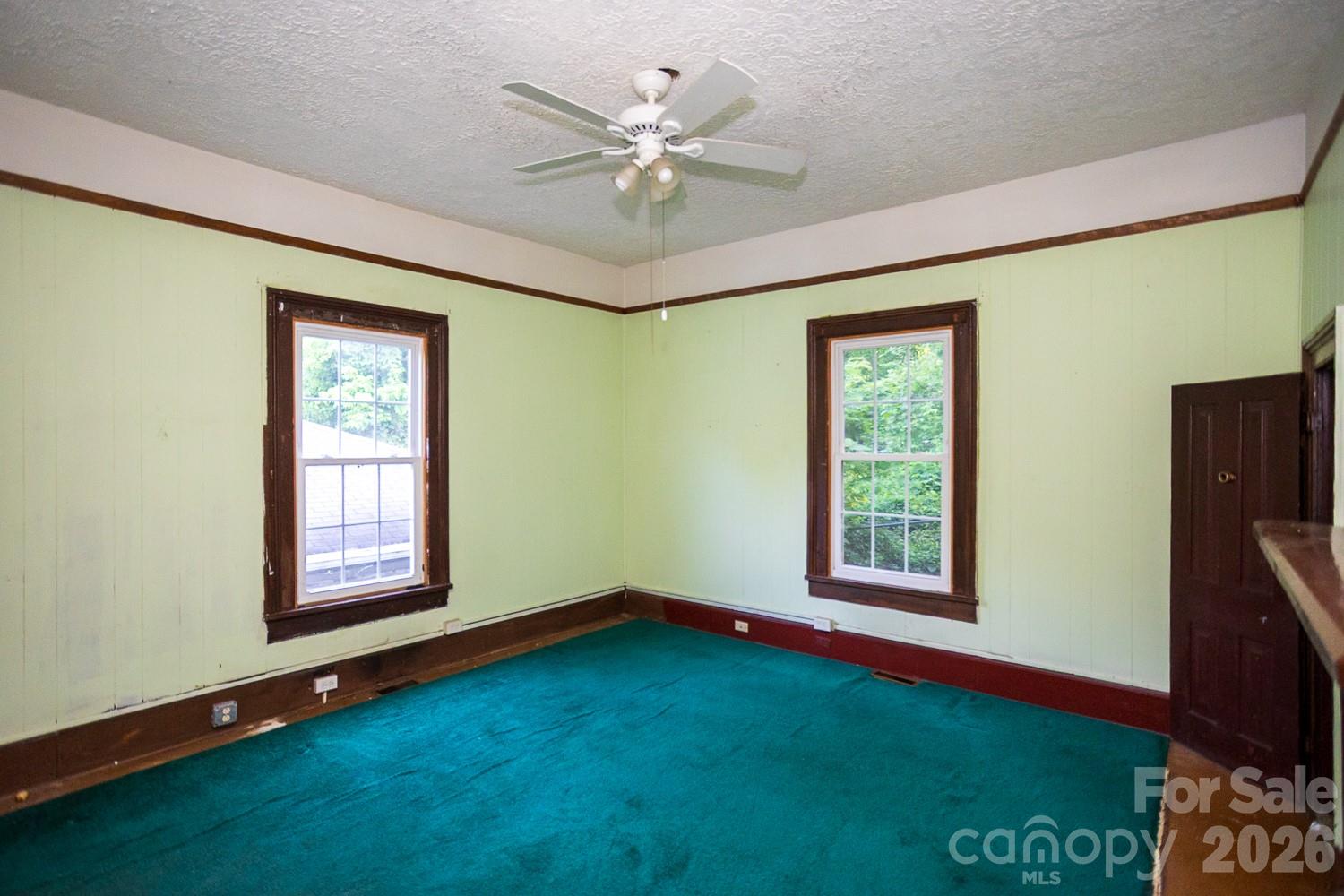 91 Clingman Avenue — Asheville