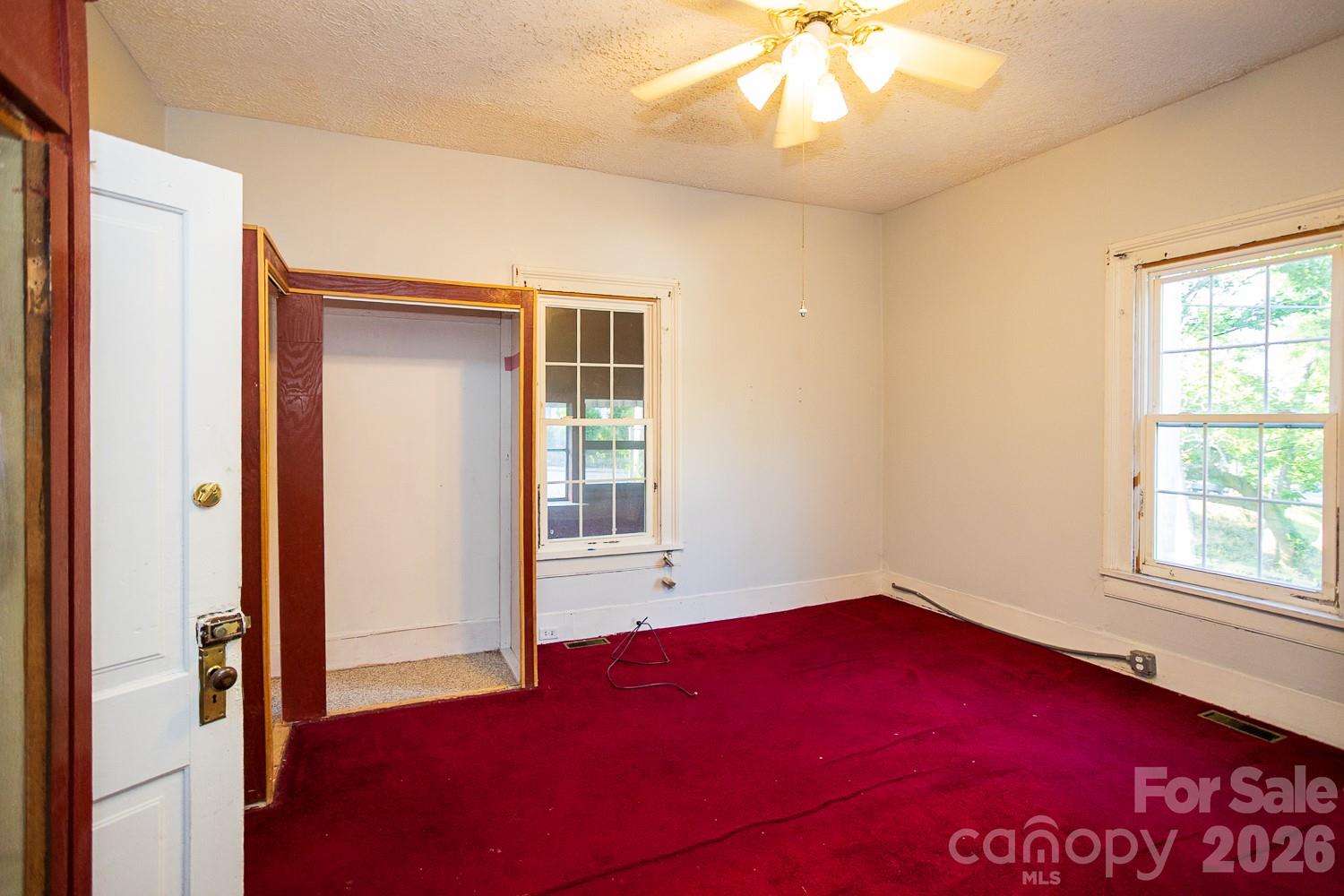 91 Clingman Avenue — Asheville