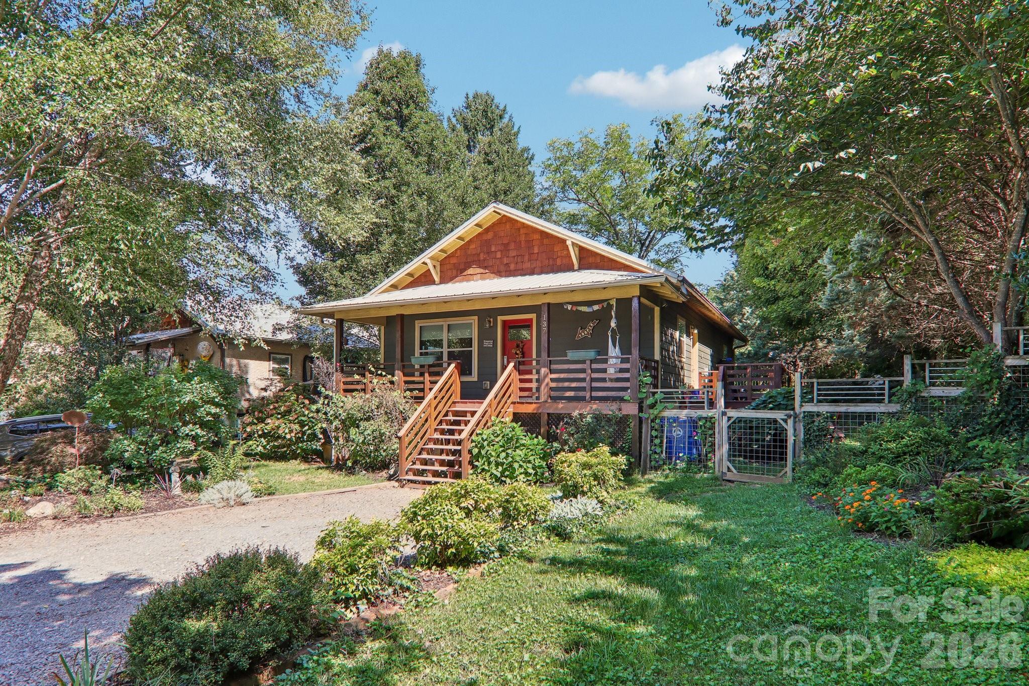 137 Sulphur Springs Road — Asheville