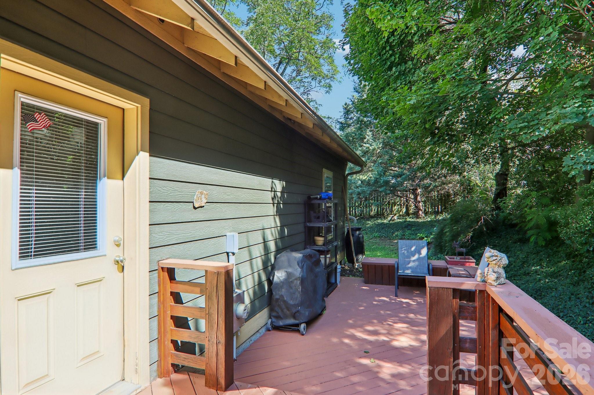137 Sulphur Springs Road — Asheville