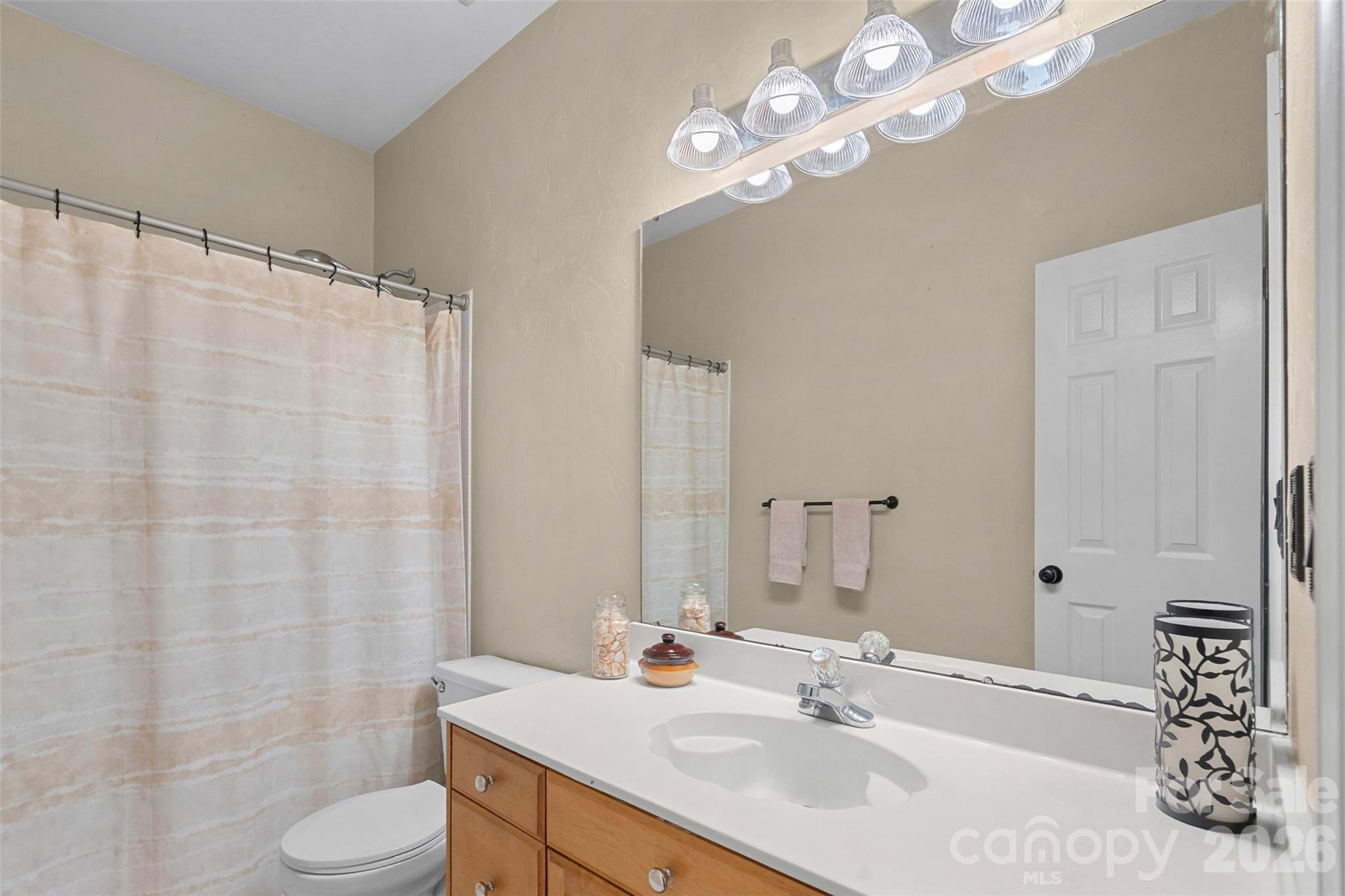 12507 Angel Oak Drive — Huntersville