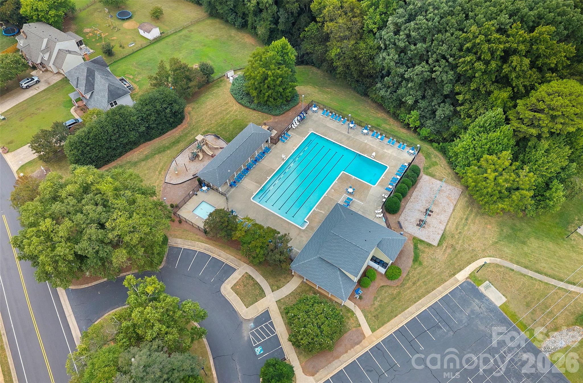 12507 Angel Oak Drive — Huntersville