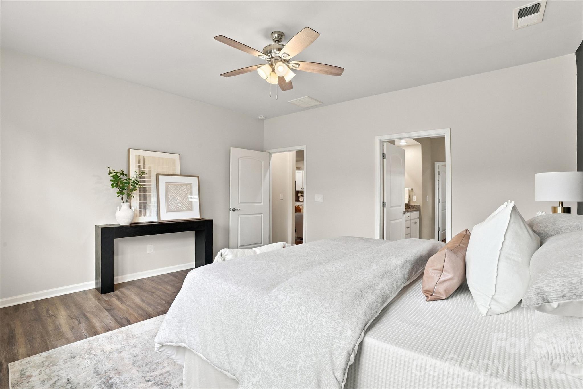 3065 Rosseau Lane — Mount Holly