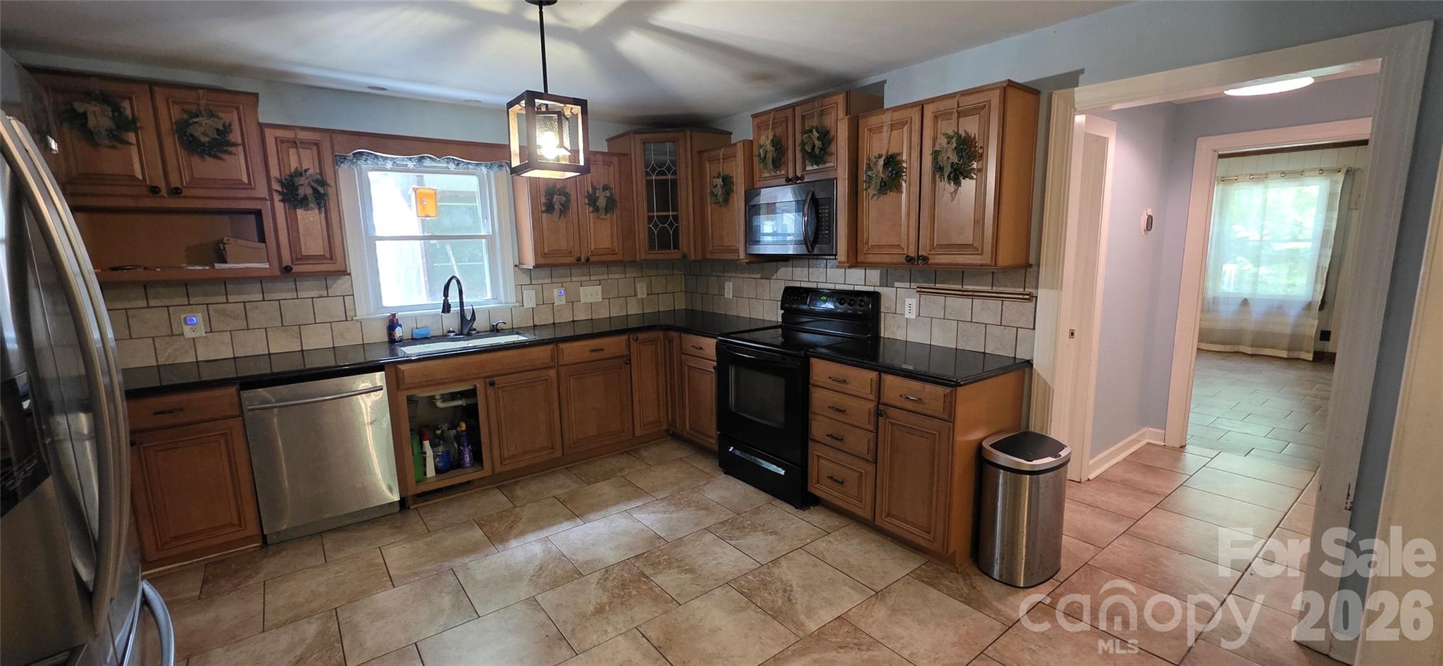 8979 Twin Lake Drive — Kernersville