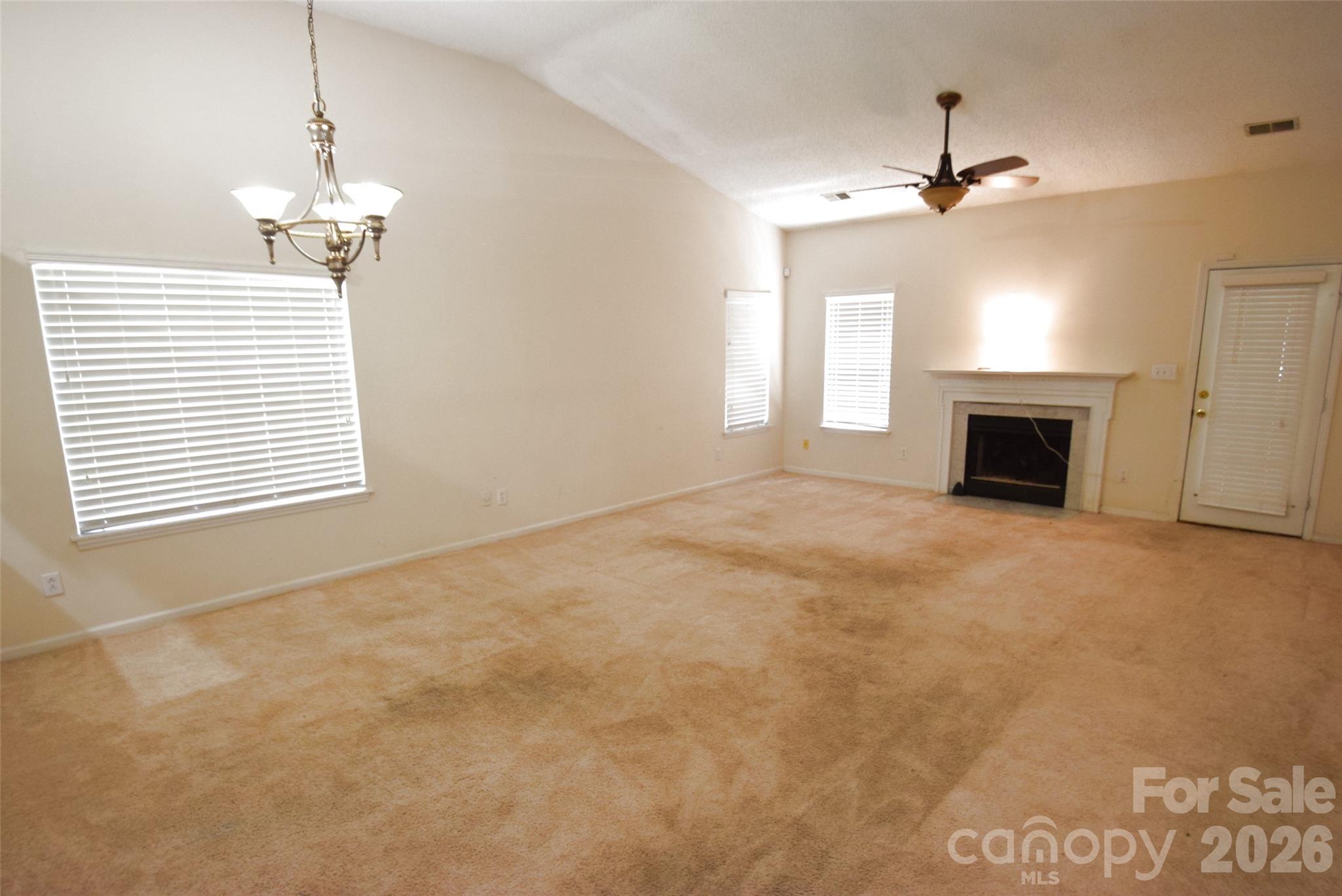 730 Oakbluff Circle — Charlotte