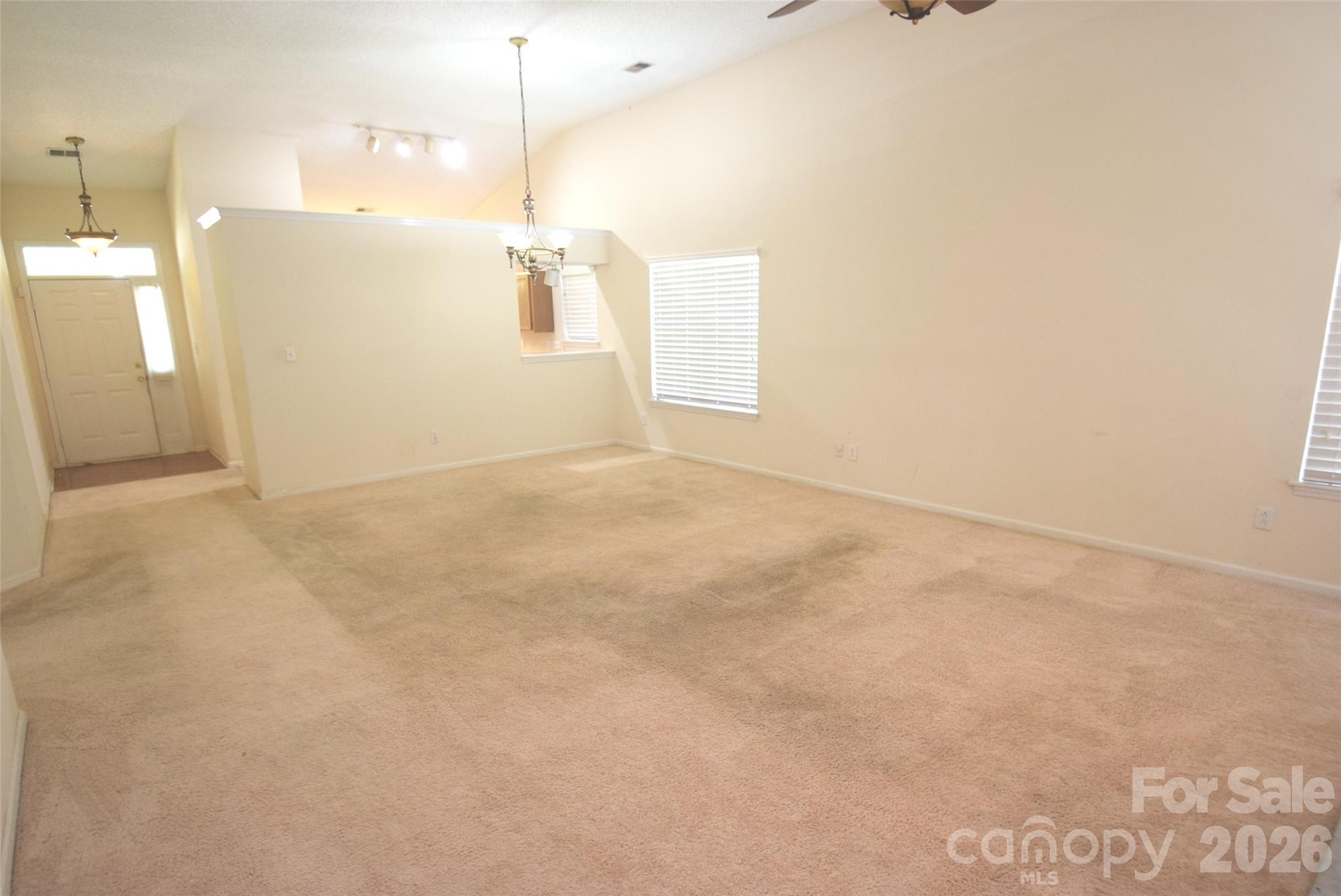 730 Oakbluff Circle — Charlotte