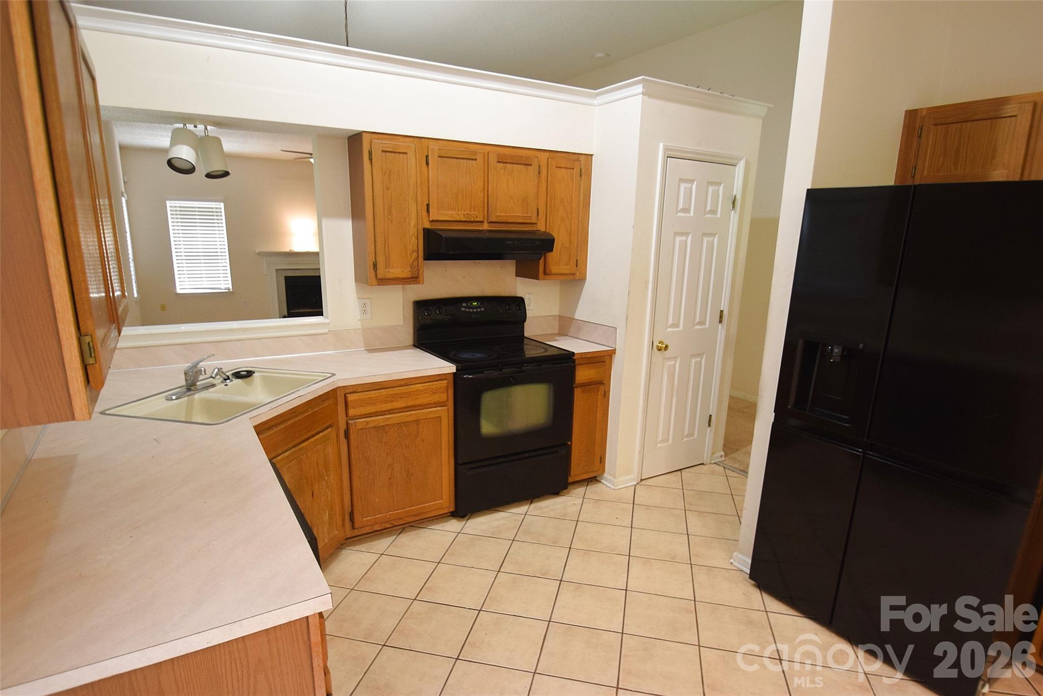 730 Oakbluff Circle — Charlotte