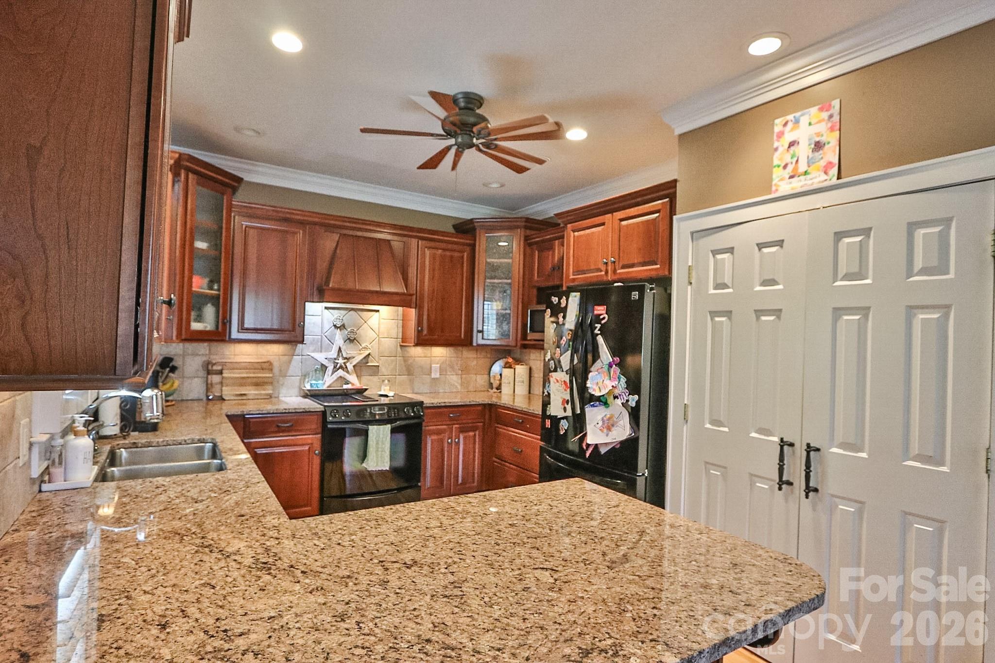 208 Triplett Street — Jonesville