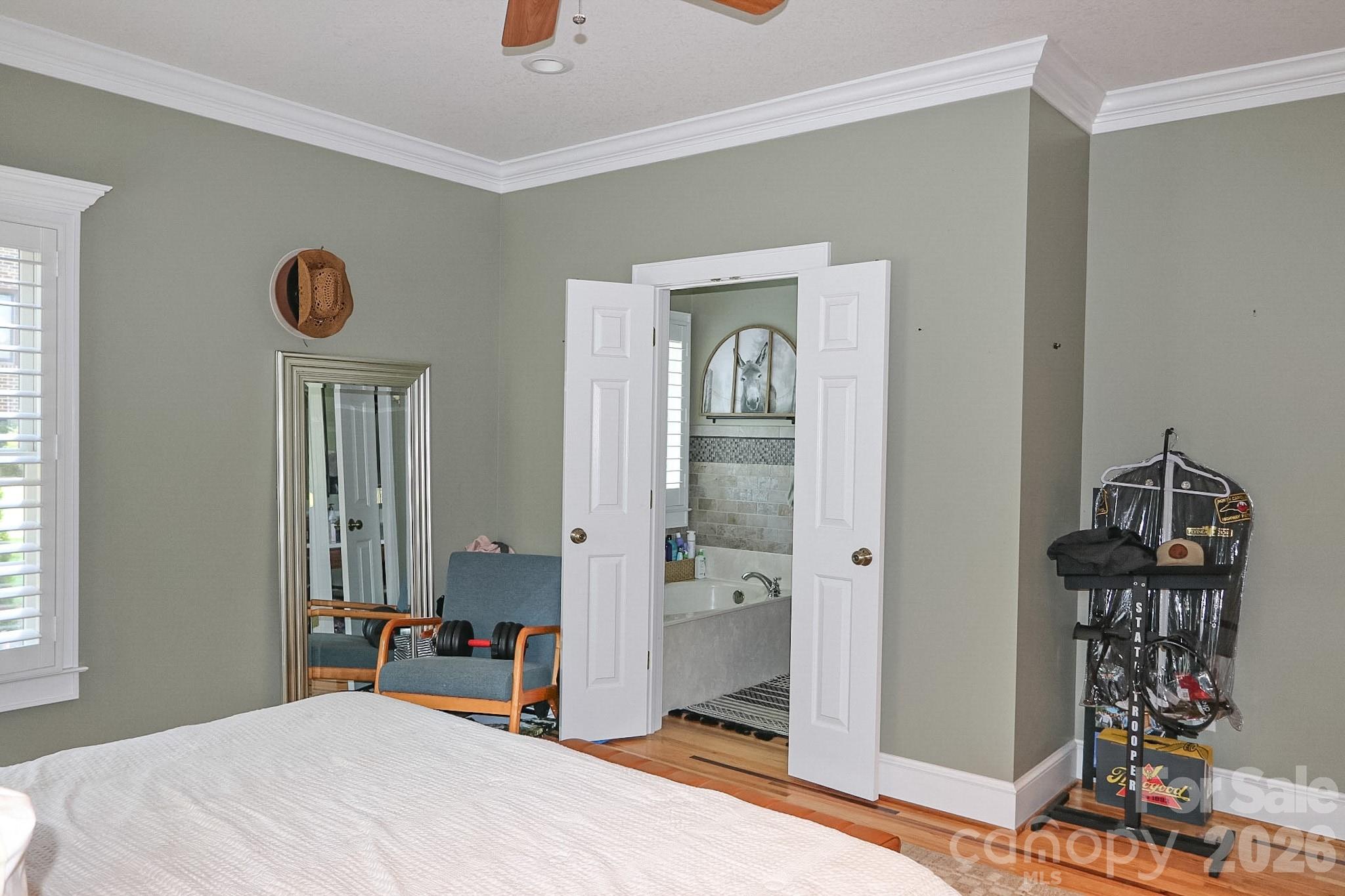 208 Triplett Street — Jonesville