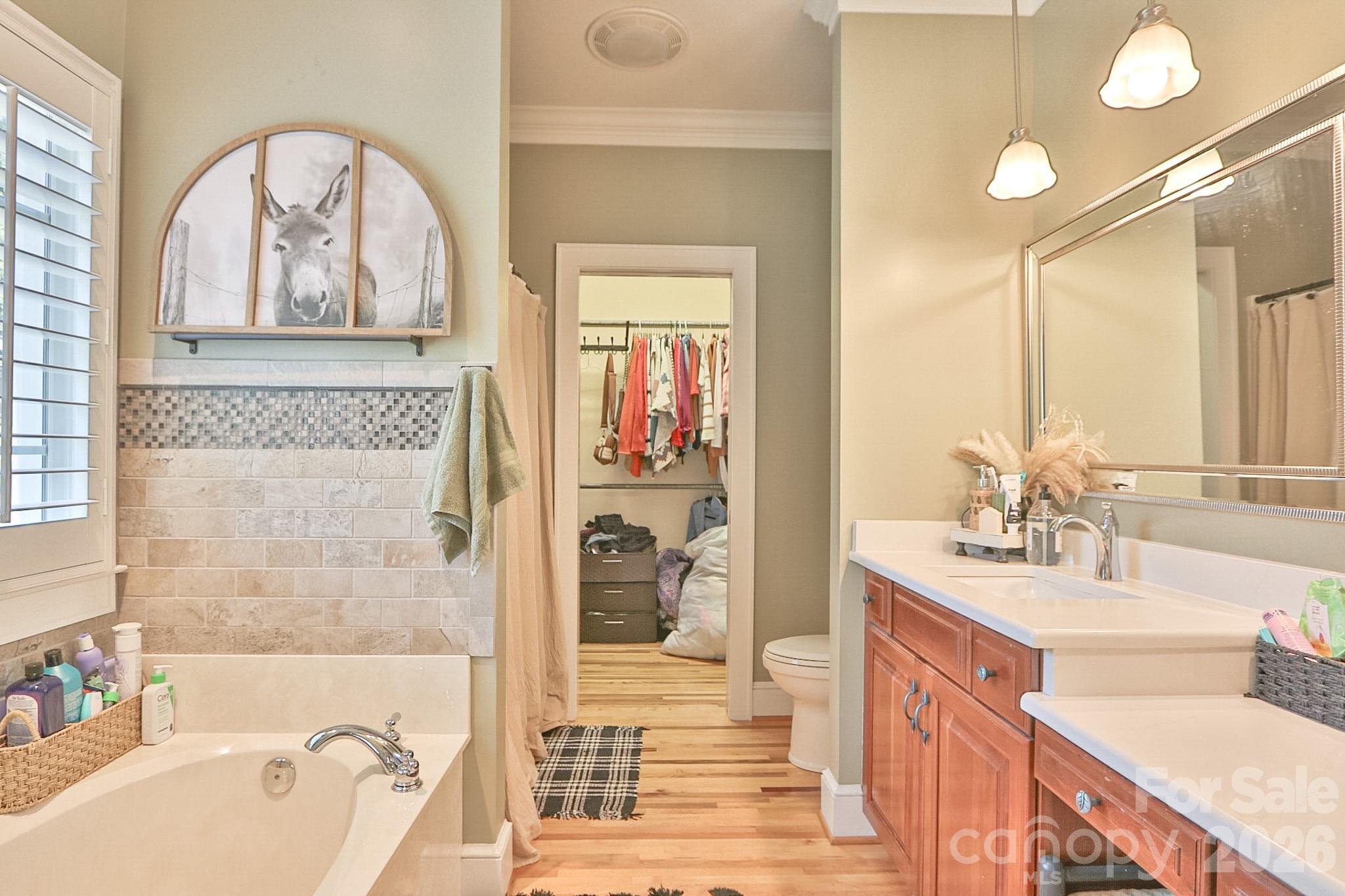 208 Triplett Street — Jonesville