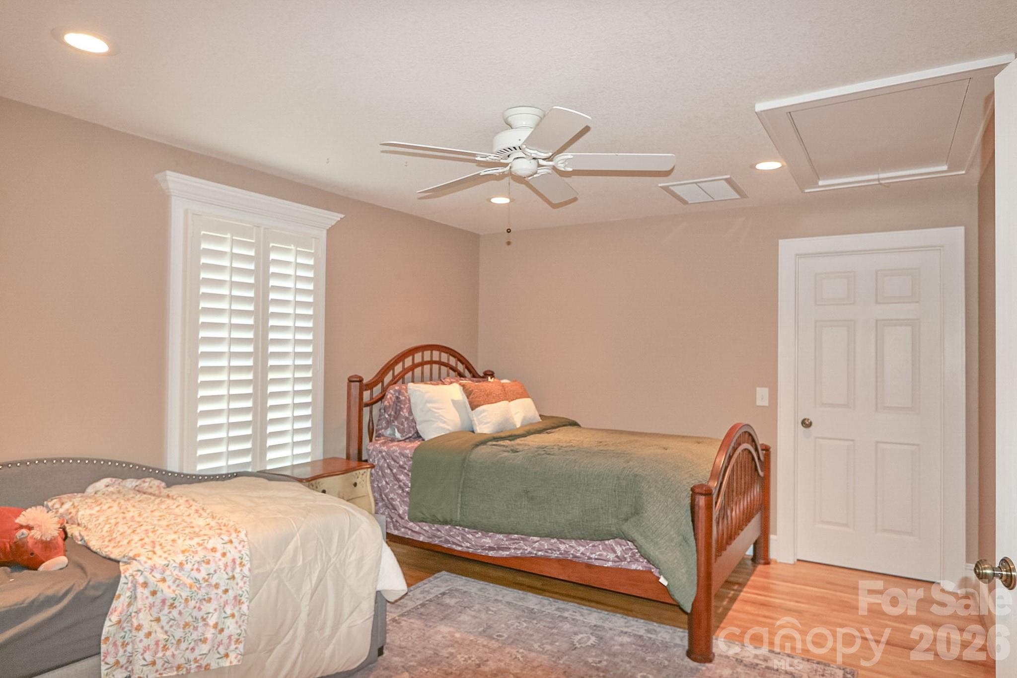 208 Triplett Street — Jonesville