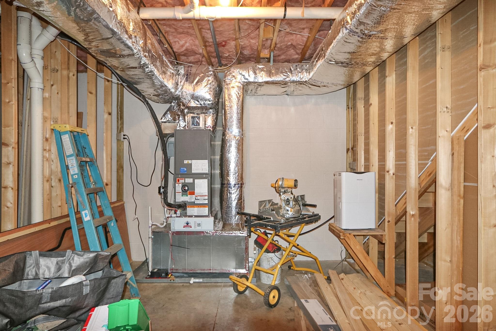 208 Triplett Street — Jonesville