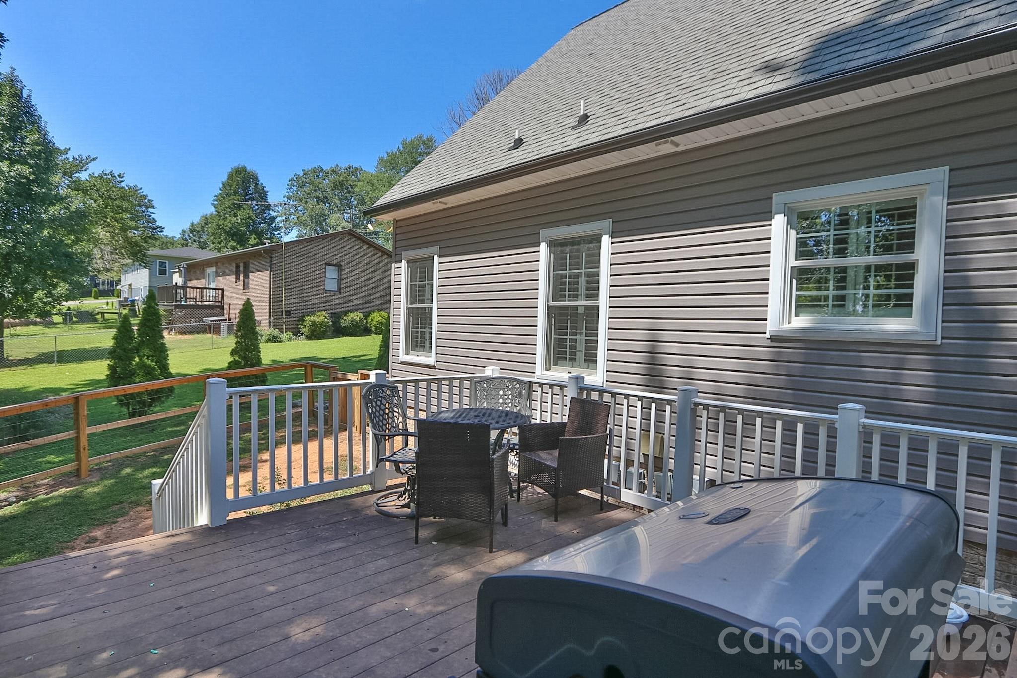 208 Triplett Street — Jonesville