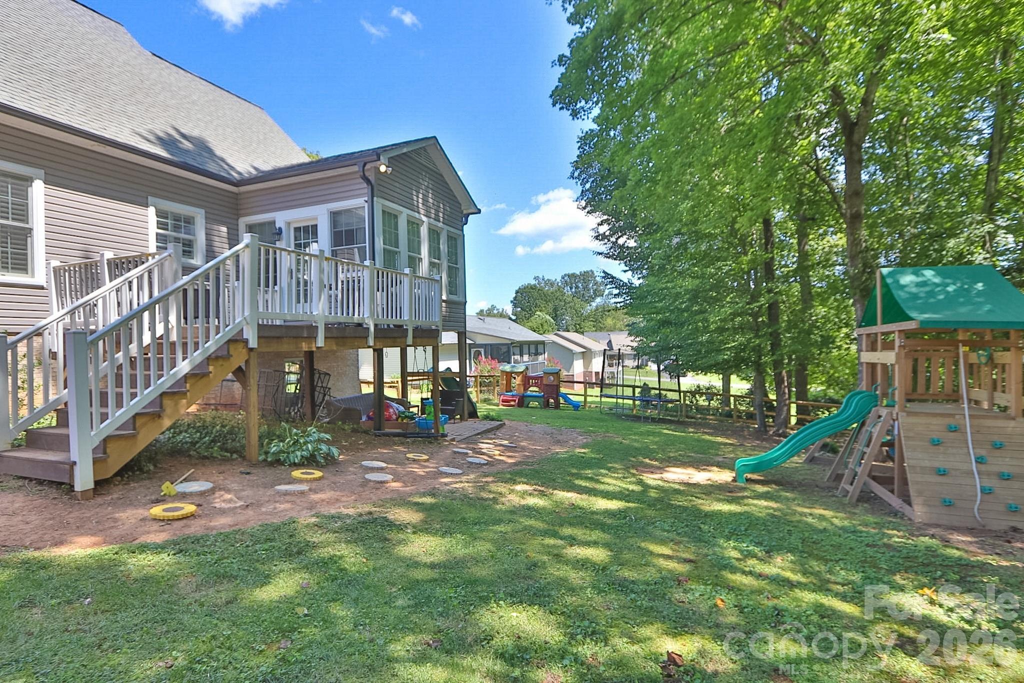 208 Triplett Street — Jonesville