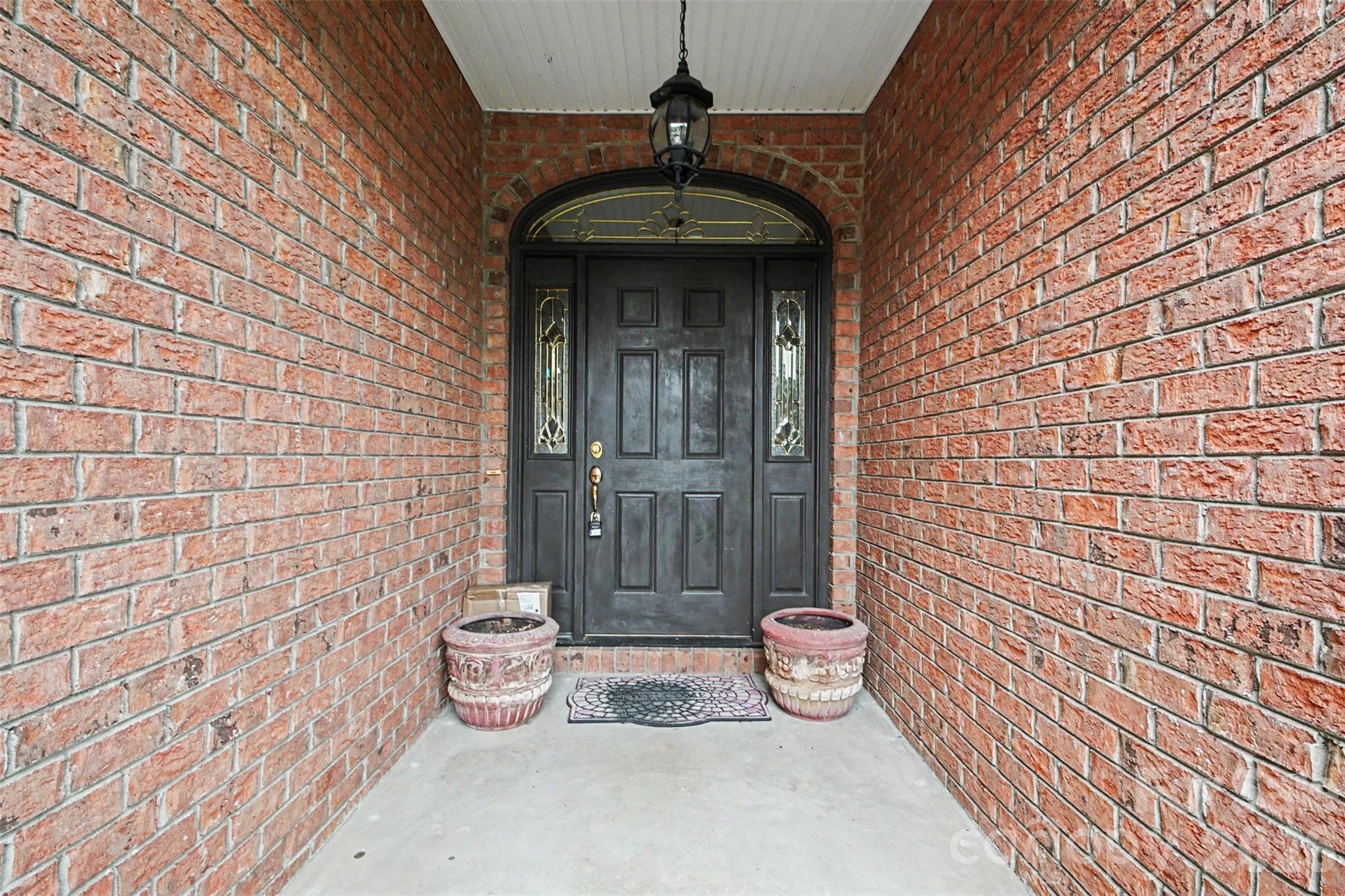 122 Hazeltine Court — Salisbury