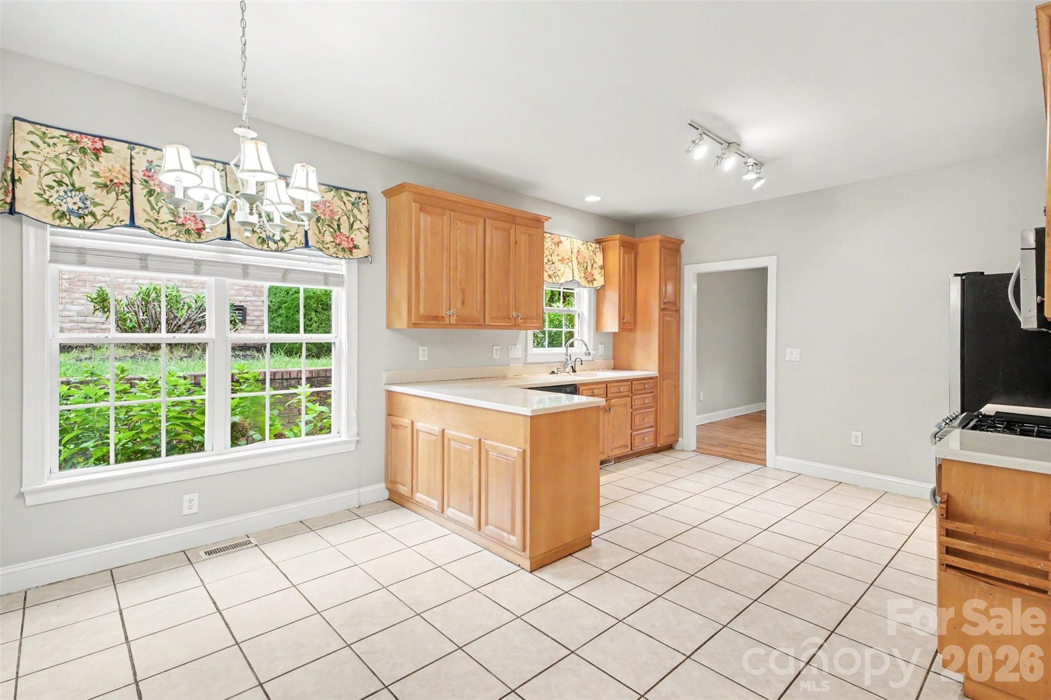 122 Hazeltine Court — Salisbury