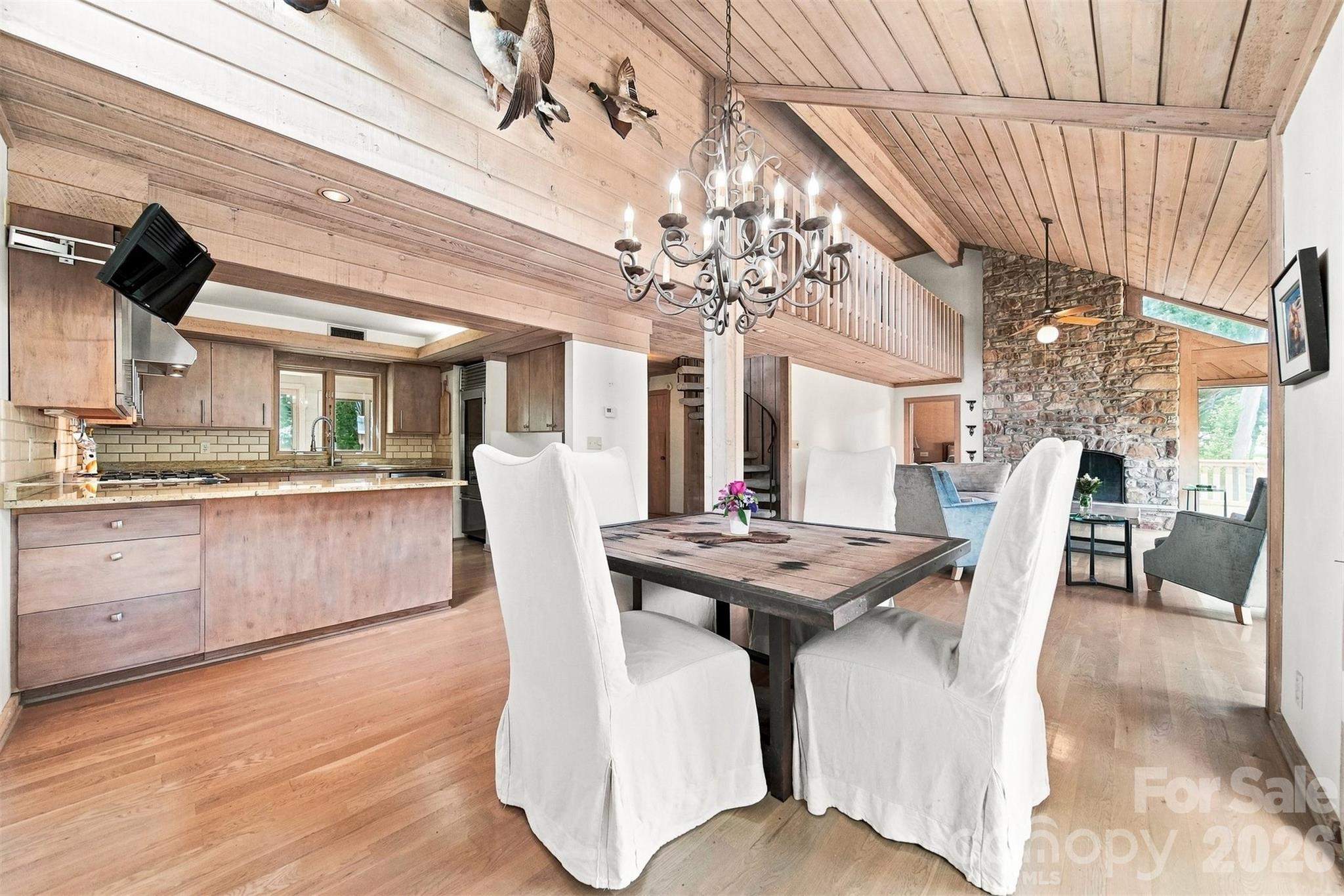 6580 Central Drive — Conover