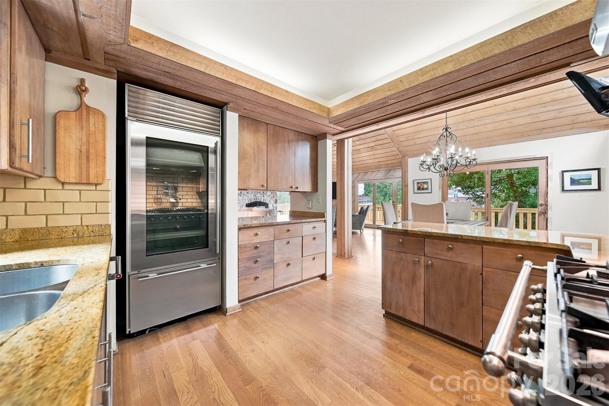 6580 Central Drive — Conover