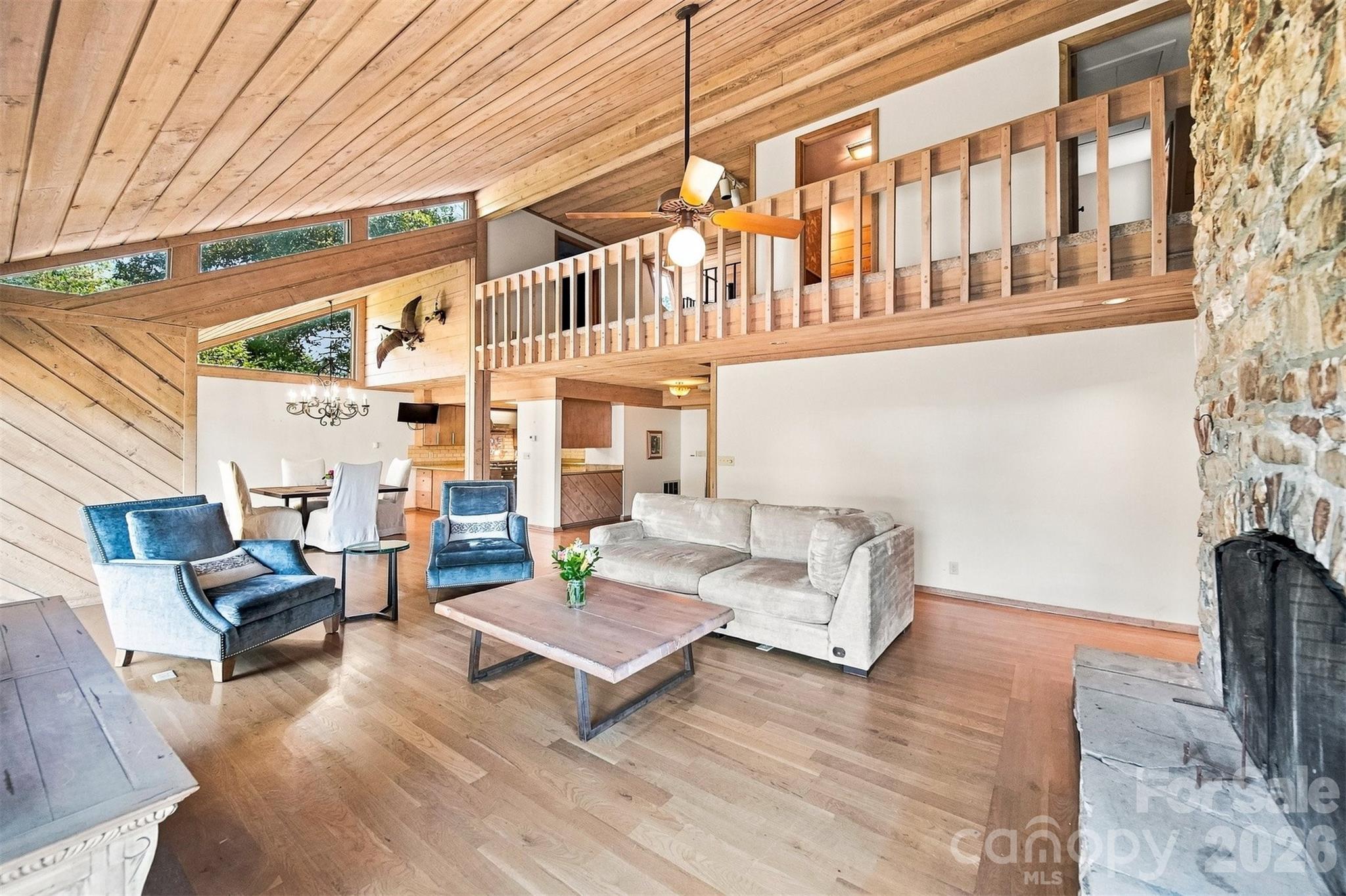 6580 Central Drive — Conover