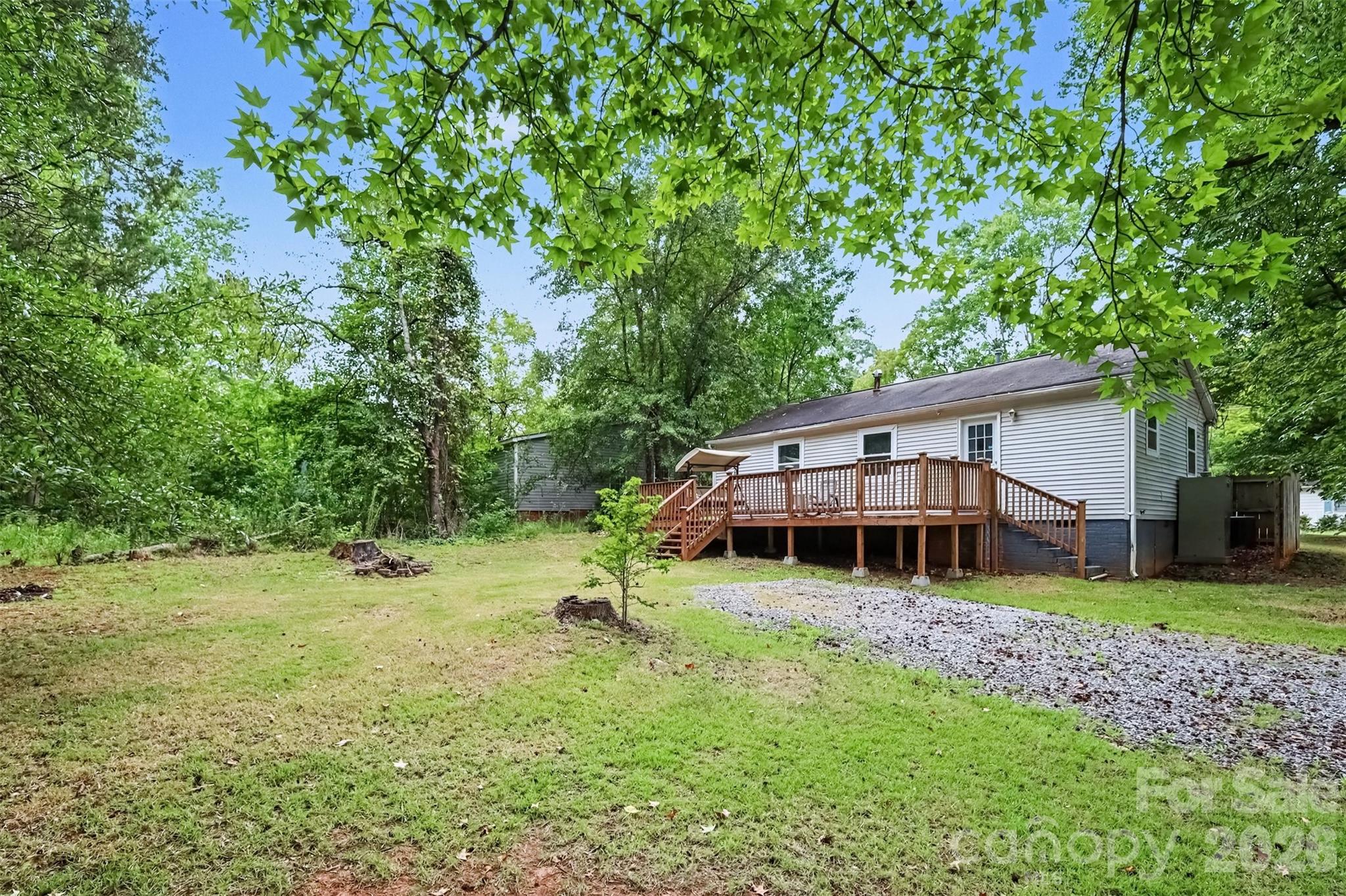 802 Stowe Drive — Lowell
