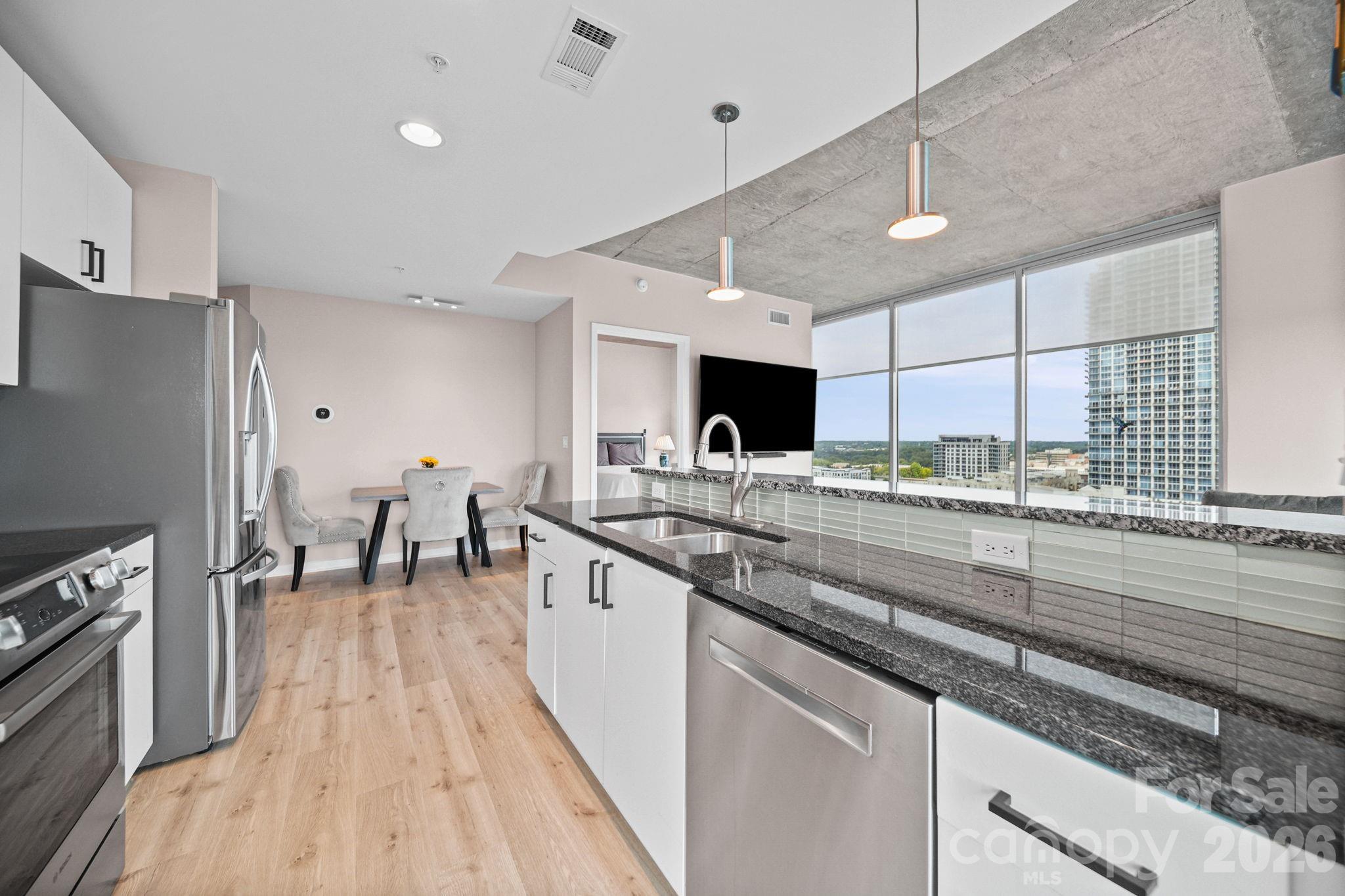 210 N Church Street #1414 — Charlotte