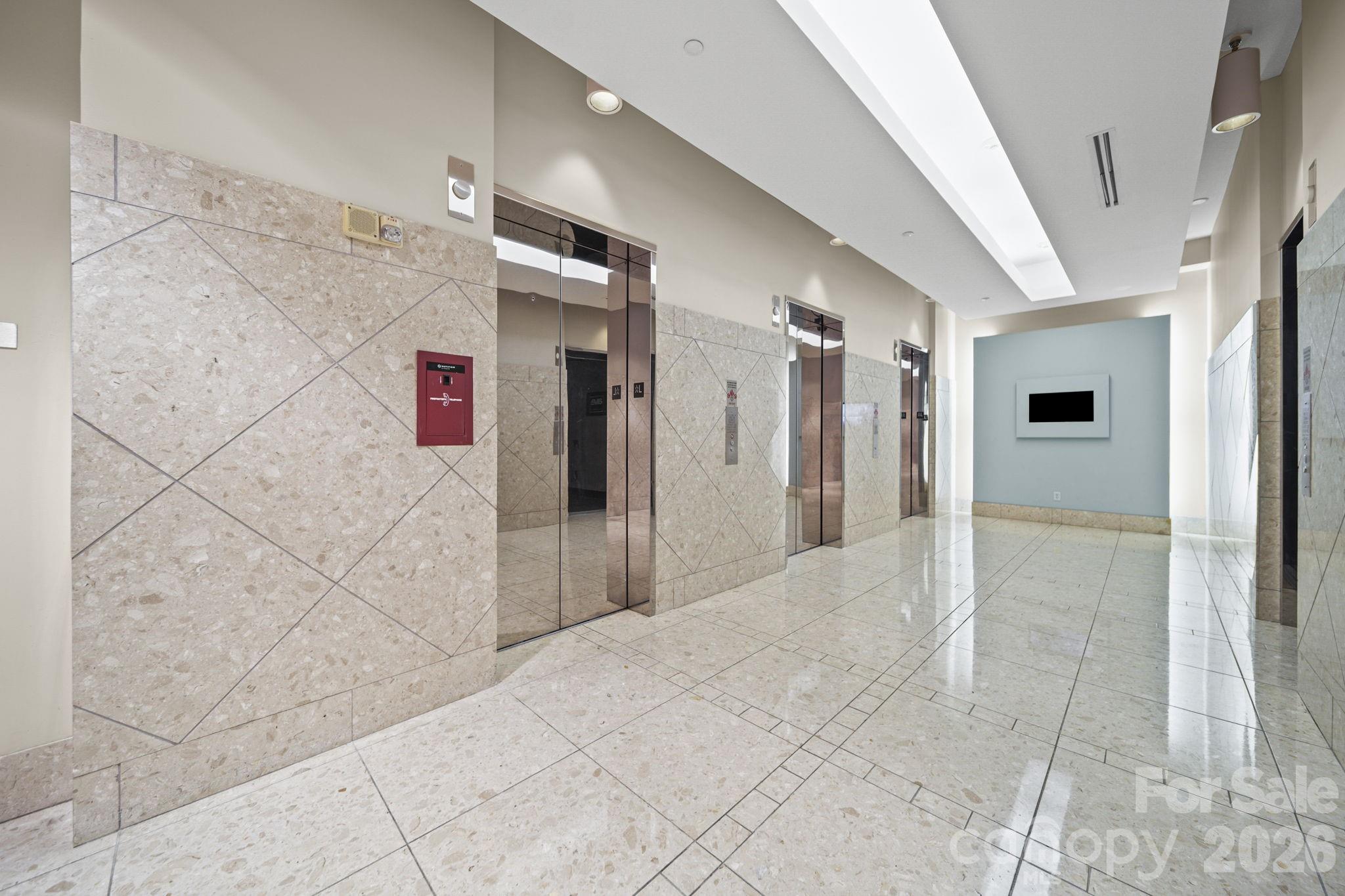 210 N Church Street #1414 — Charlotte