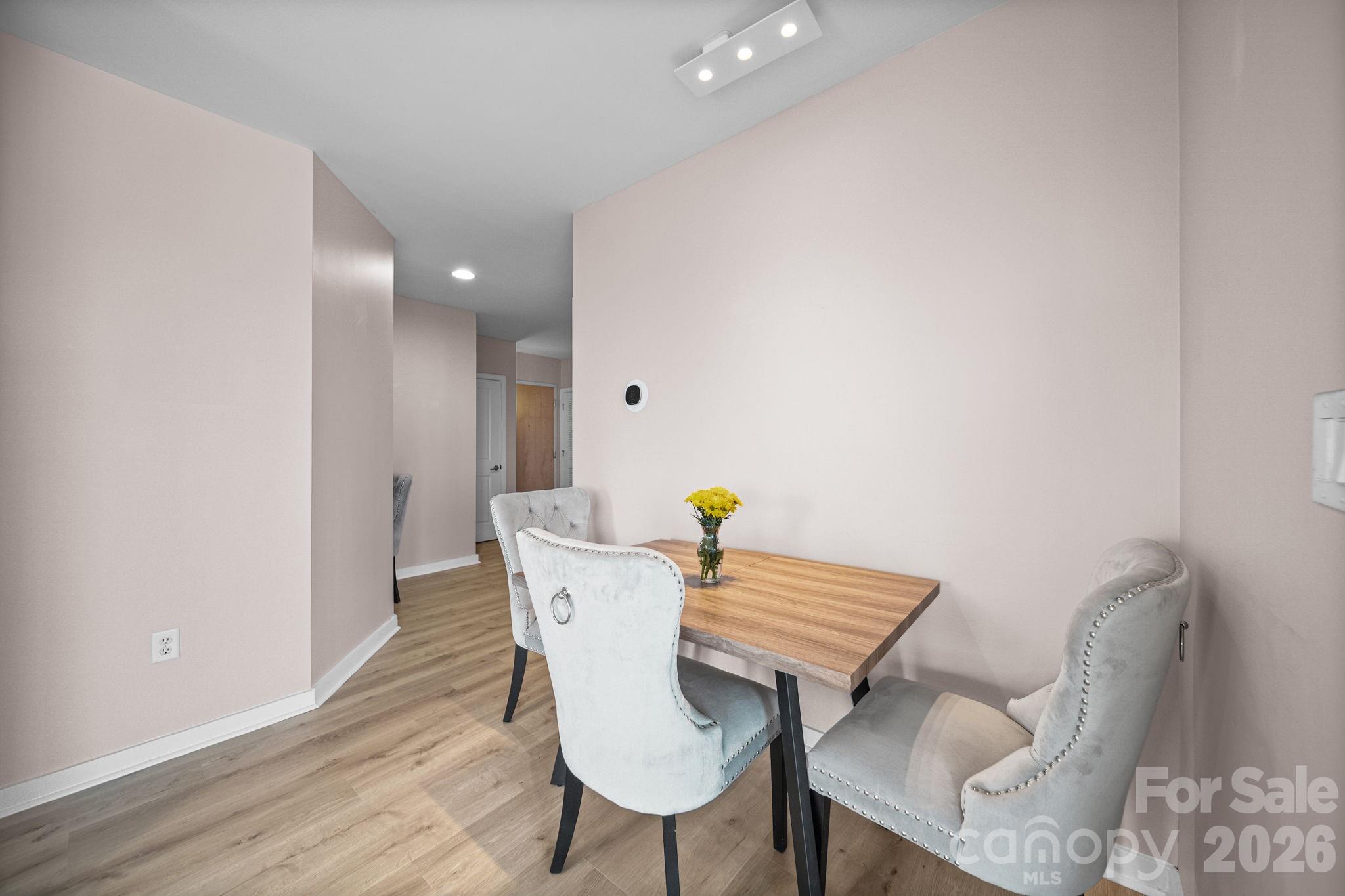 210 N Church Street #1414 — Charlotte