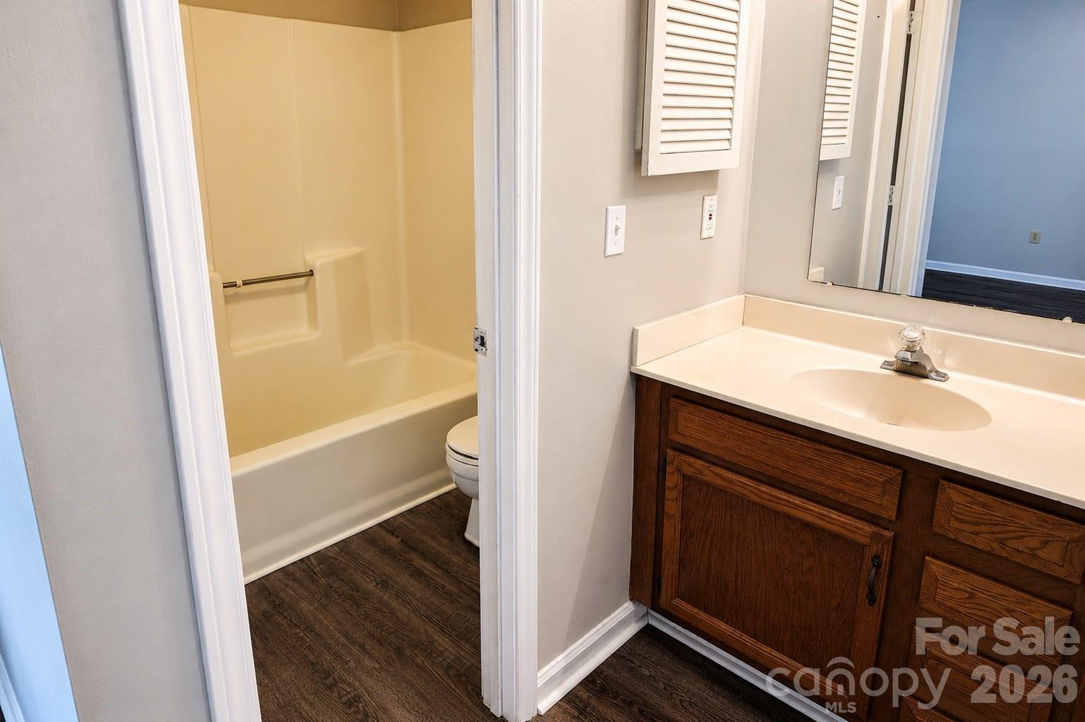 8024 Tremaine Court — Charlotte
