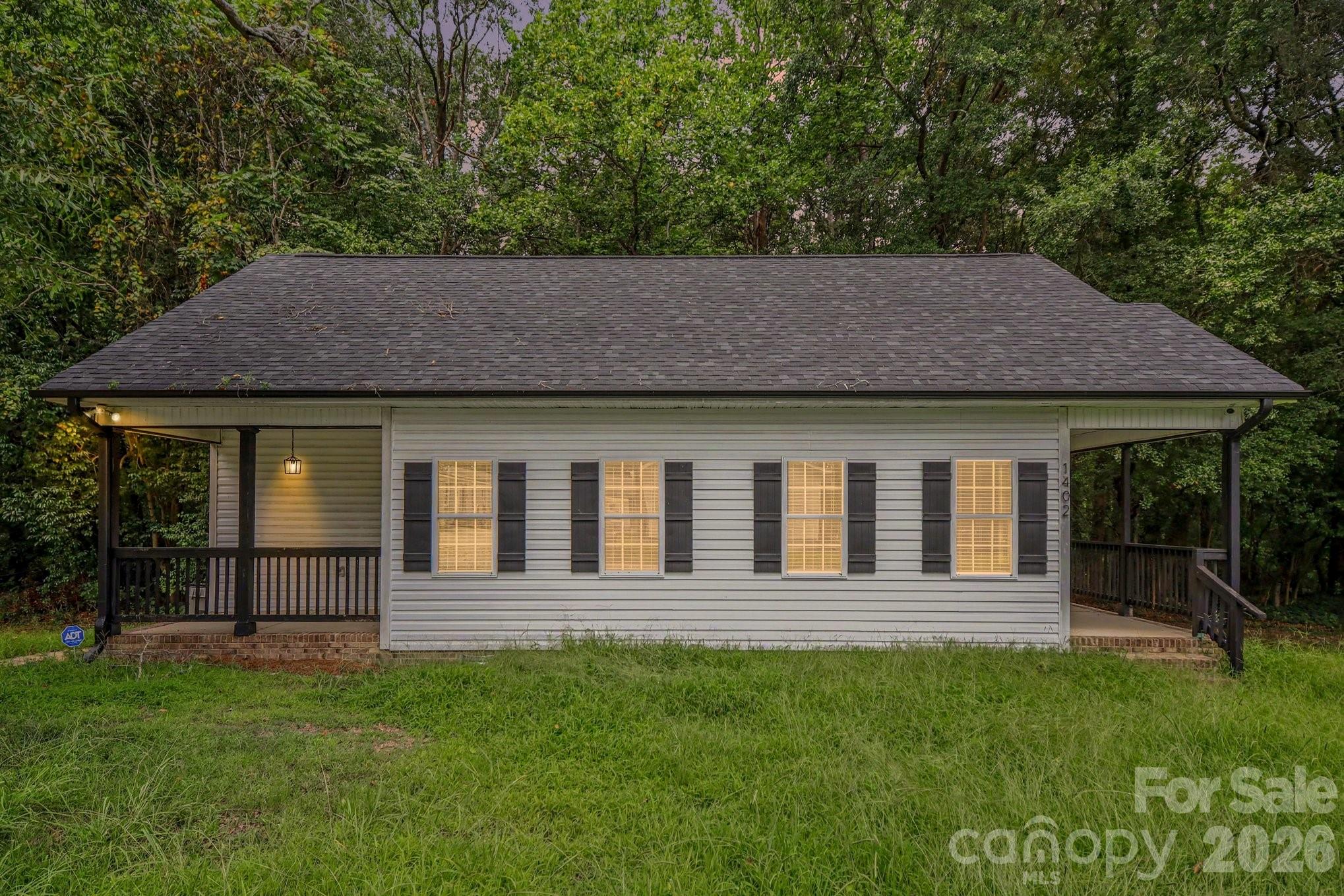 1402 Essex Avenue — Gastonia