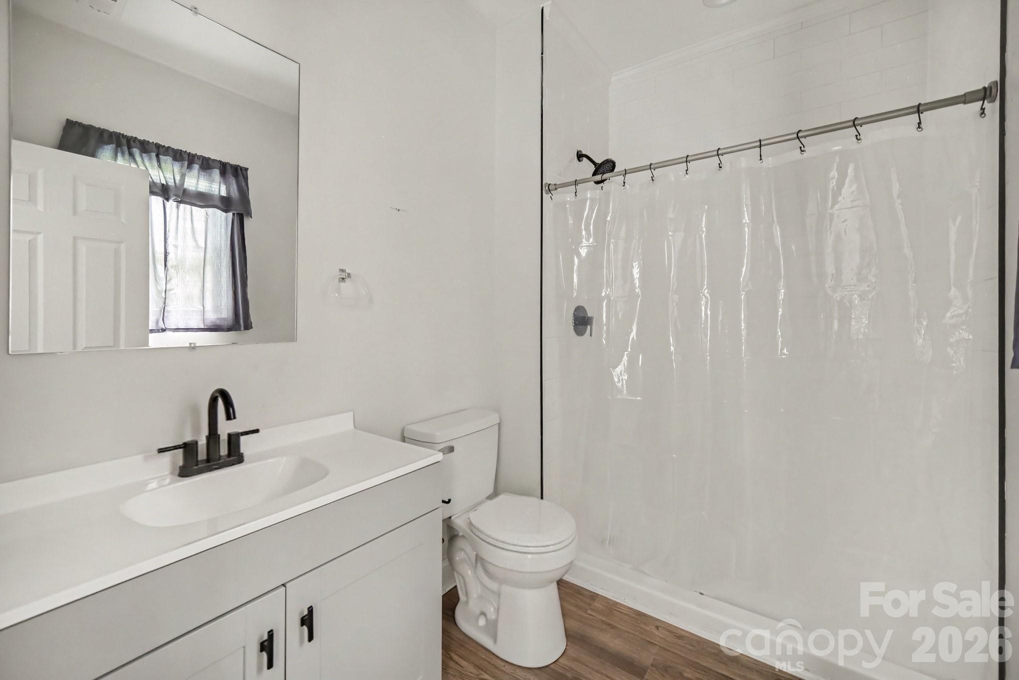 1402 Essex Avenue — Gastonia