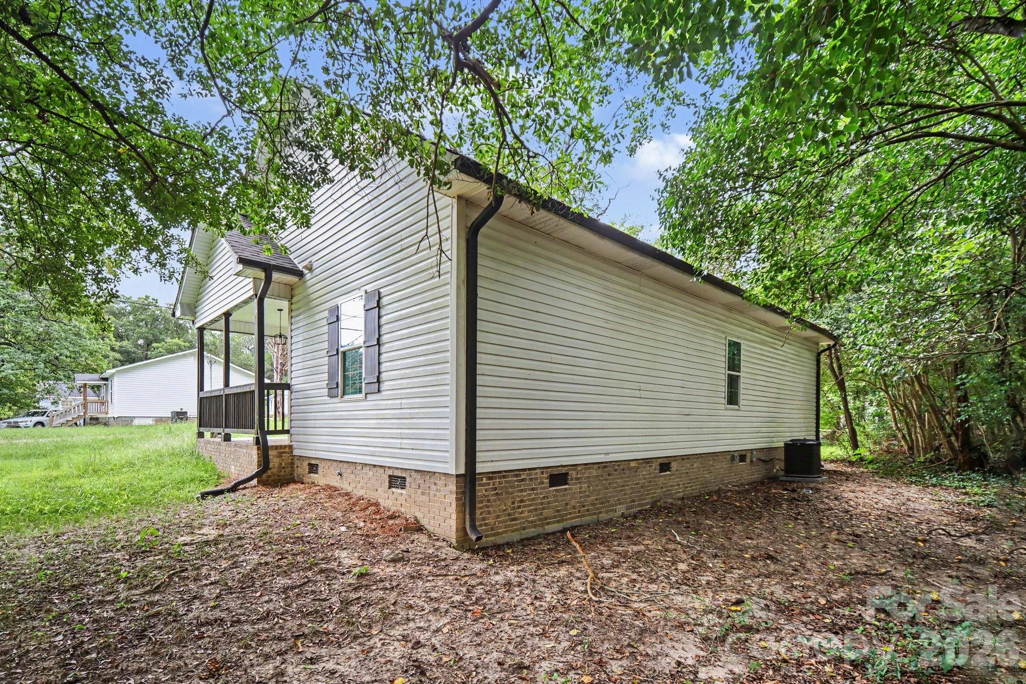 1402 Essex Avenue — Gastonia