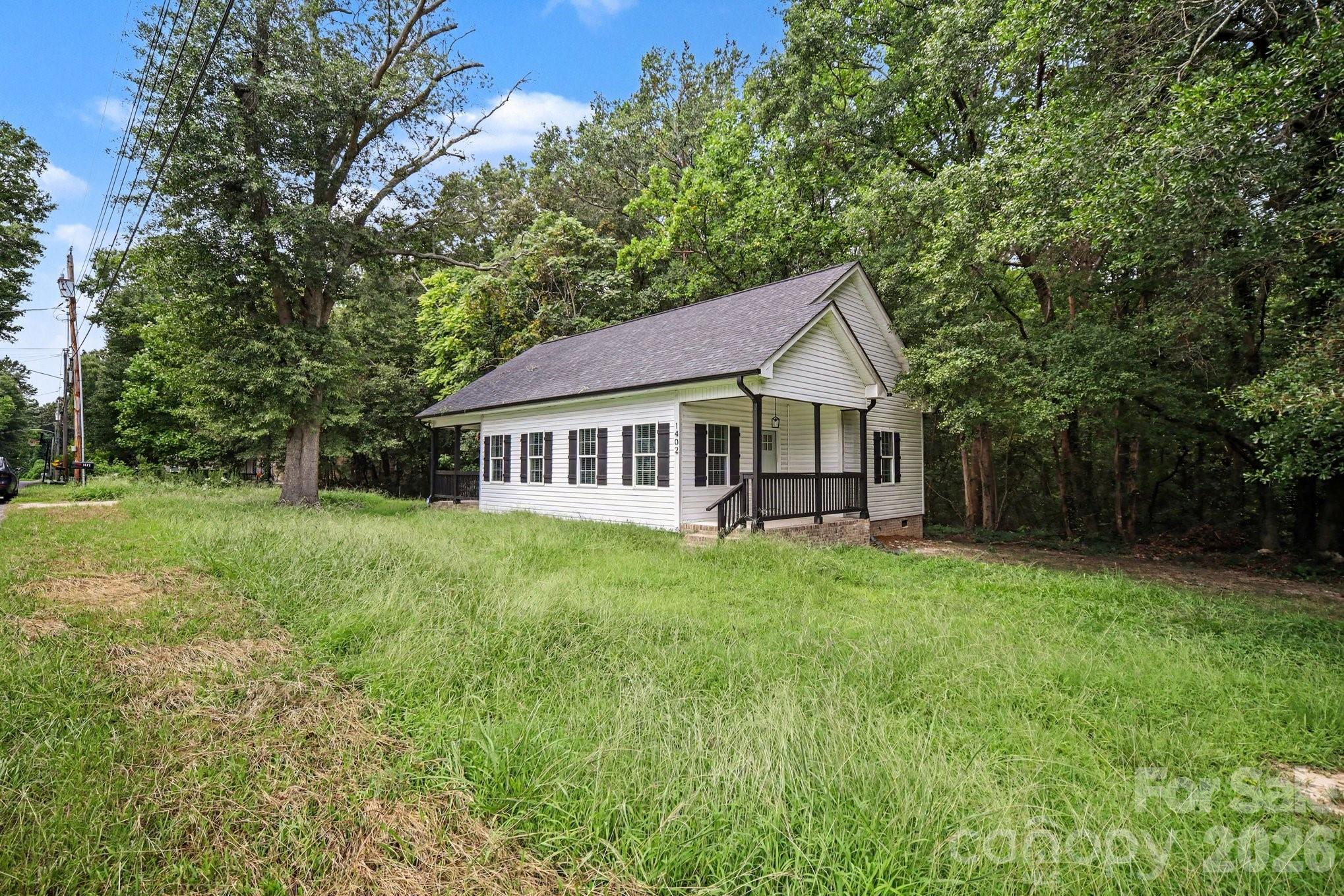 1402 Essex Avenue — Gastonia