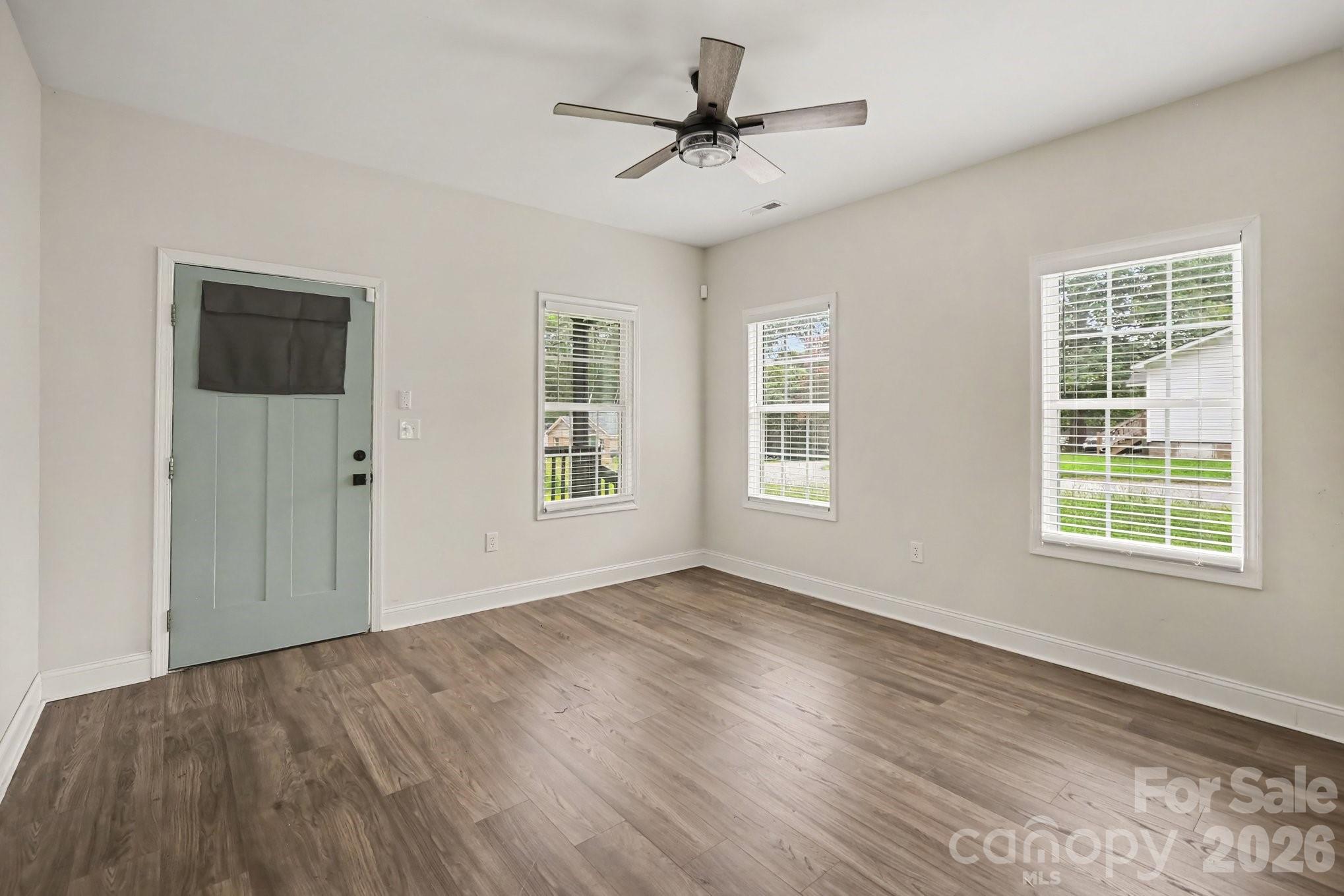 1402 Essex Avenue — Gastonia