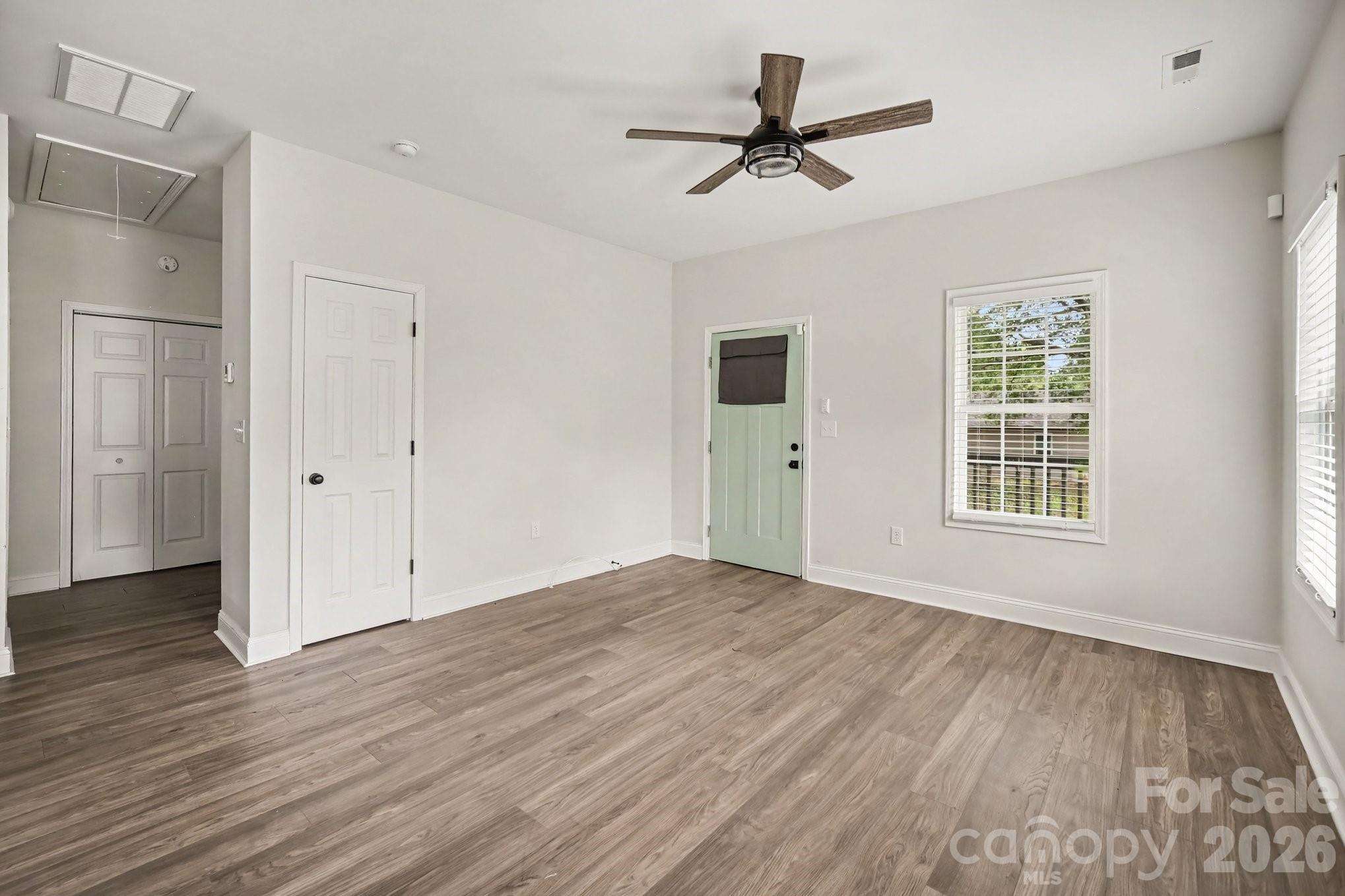 1402 Essex Avenue — Gastonia