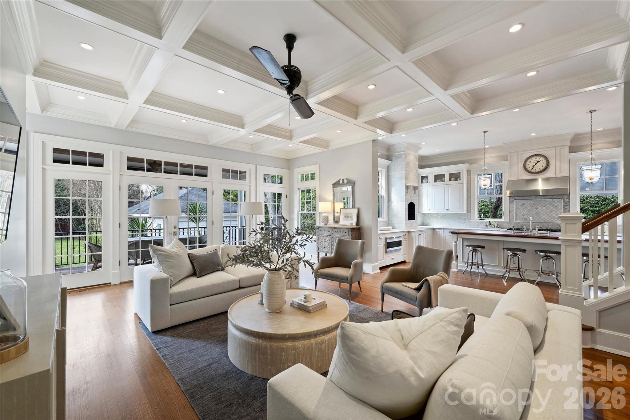 1136 Queens Road — Charlotte